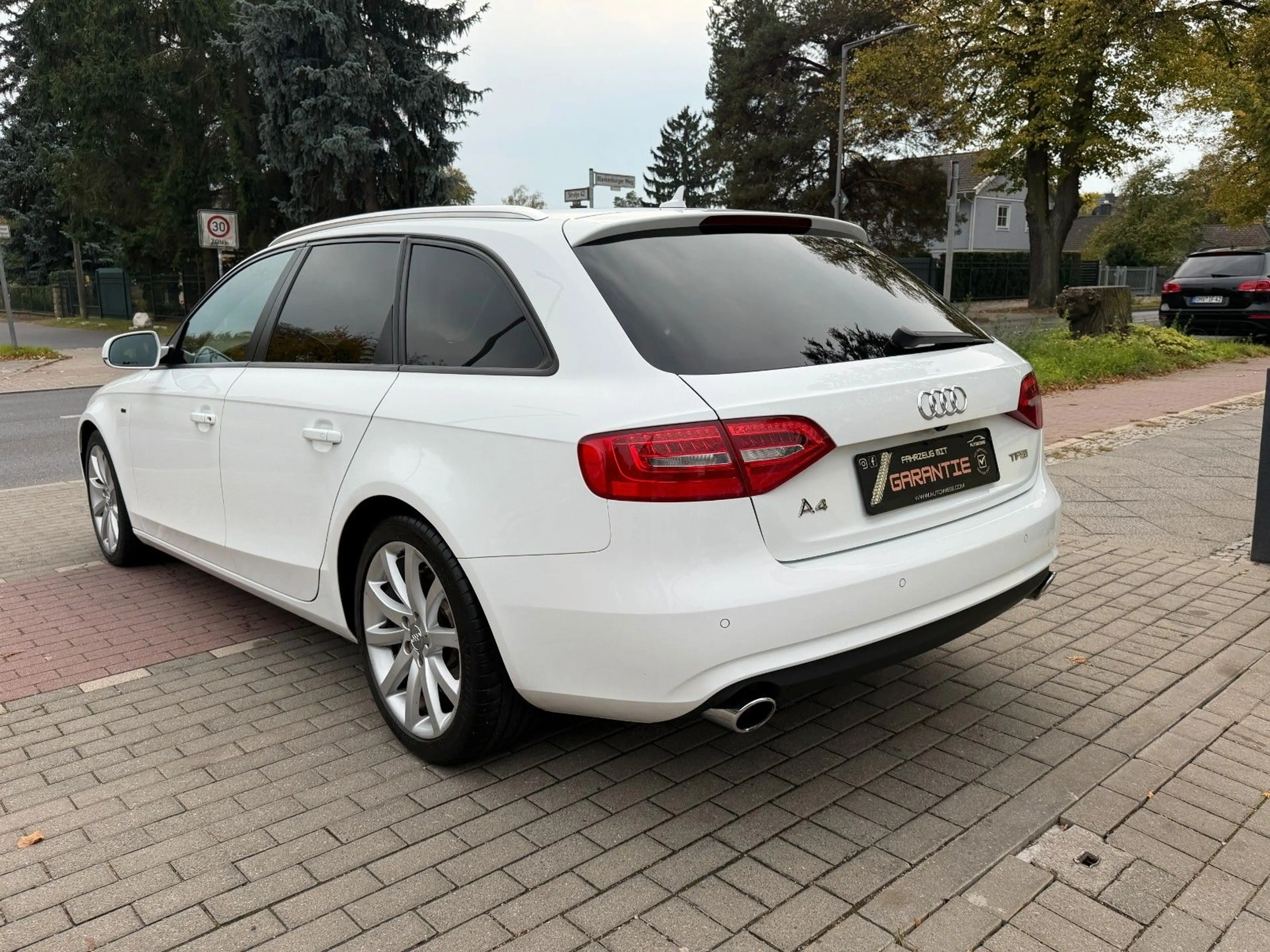 Audi A4 Avant S-Line*Aut*Pano*Xenon*Navi*Kamera*Leder — photo 6