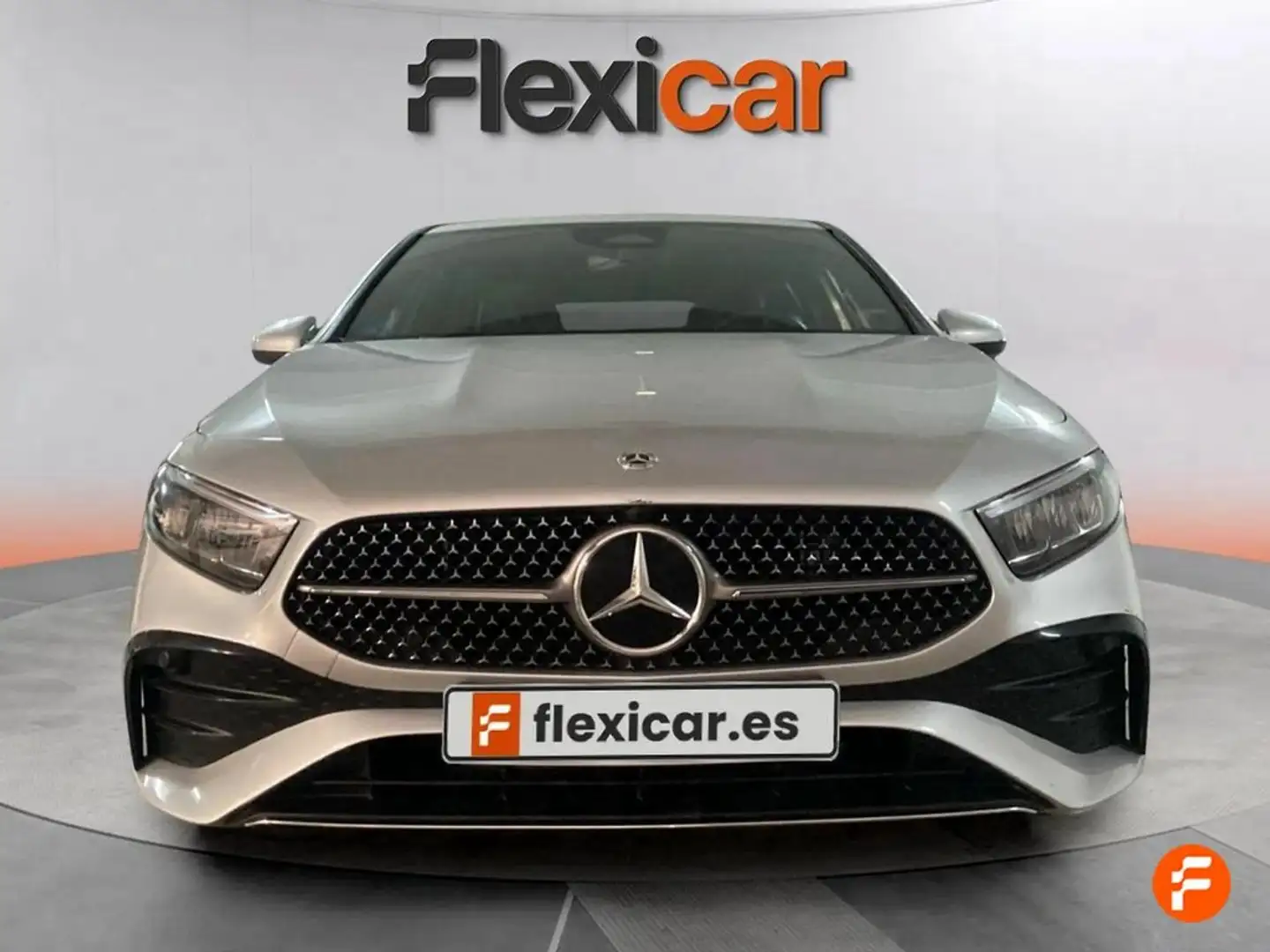Mercedes-Benz A 250 4MATIC Grijs - 2