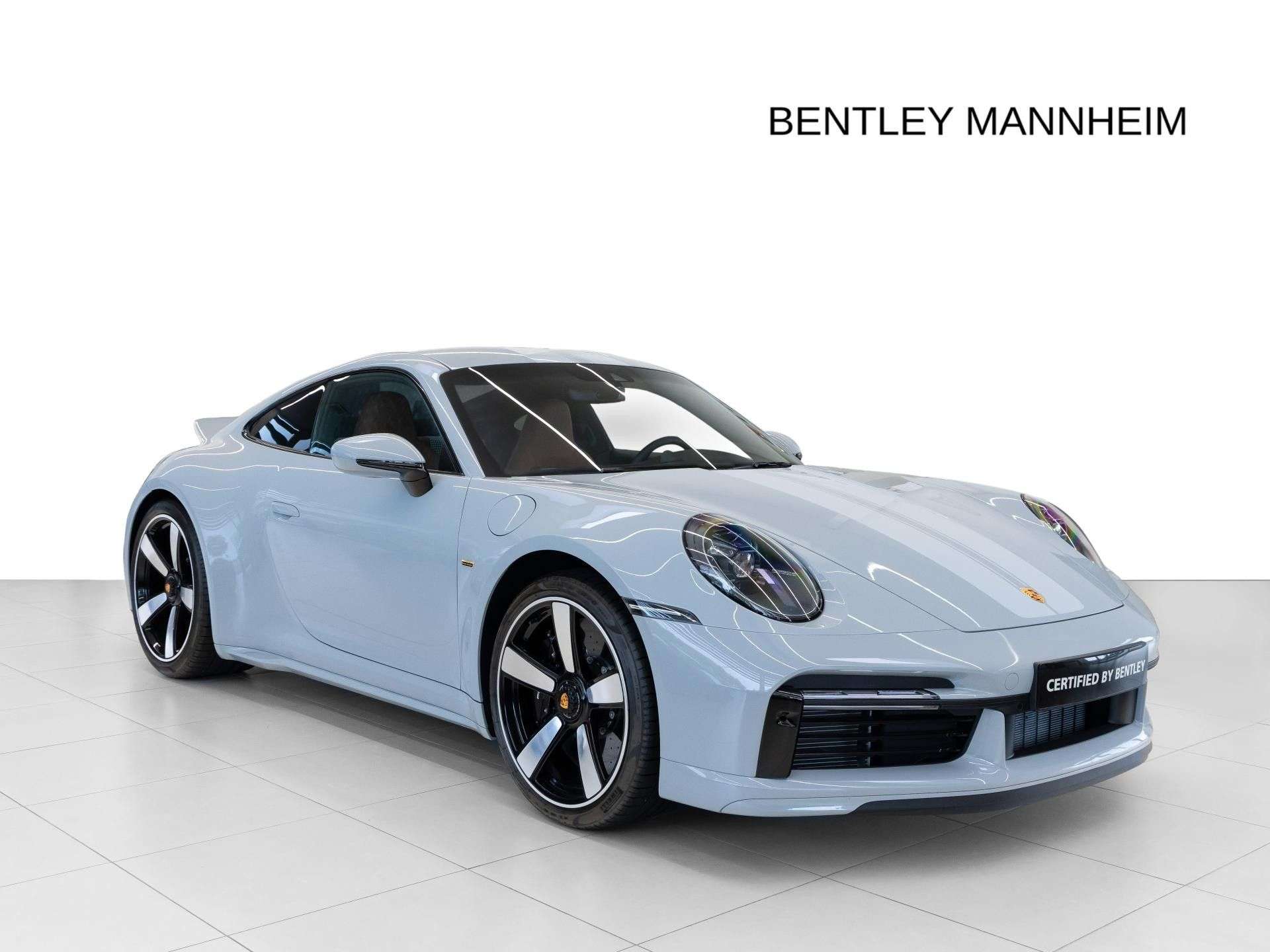 Second hand Porsche 911 carrera rs