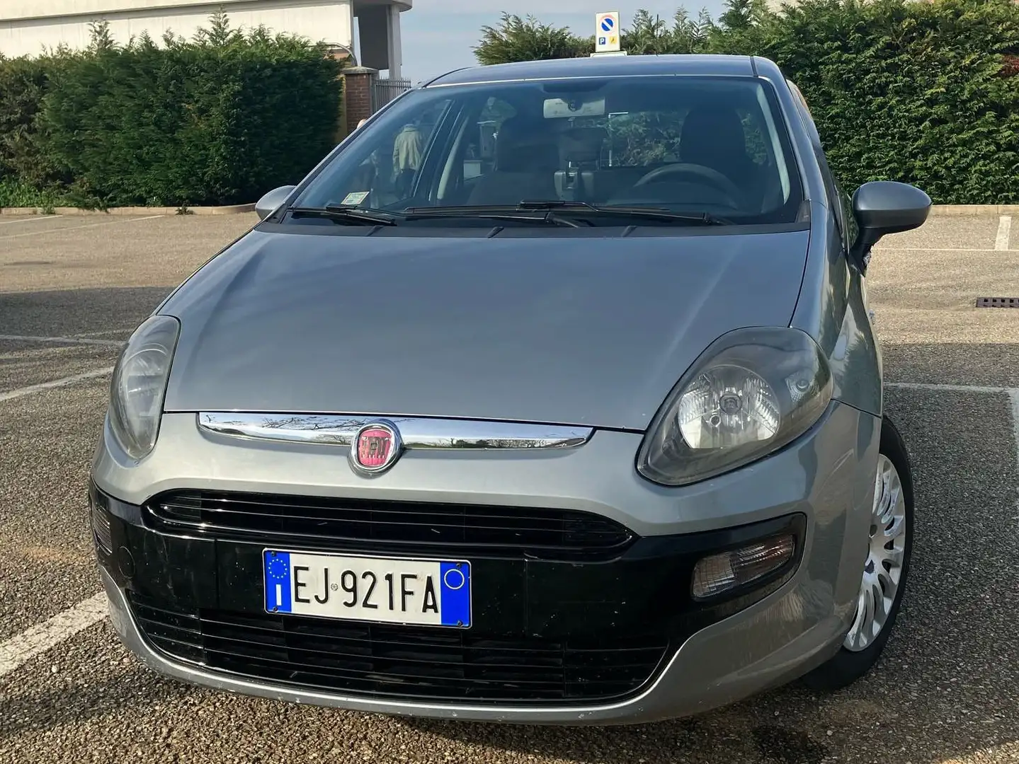 Fiat Punto Evo Punto+Evo+5p+1.4+Emotion+Gpl+77cv Gris - 1
