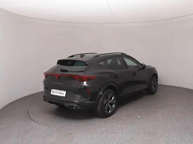 Cupra Formentor view 4