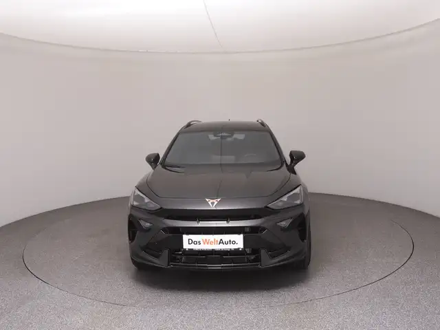 Cupra Formentor view 3