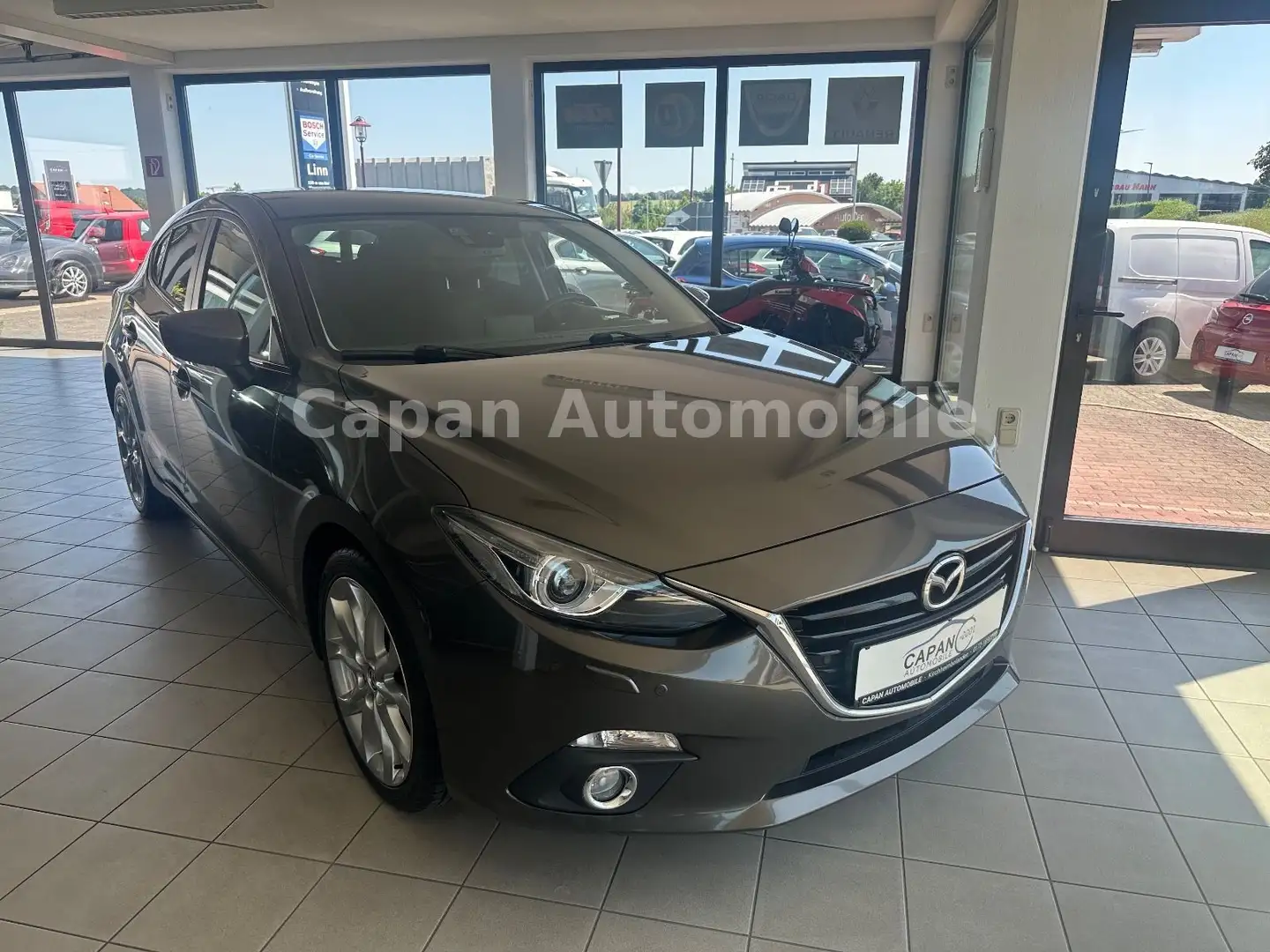 Mazda 3 Lim. Sports-Line Xenon/Head-Up/Kamera/Euro6 Grau - 1
