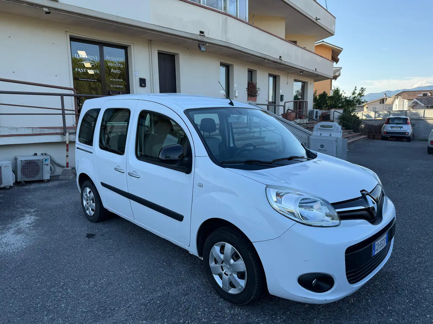 Renault Kangoo Kangoo II 2013 1.5 blue dci Life 95cv my20 Bianco - 1