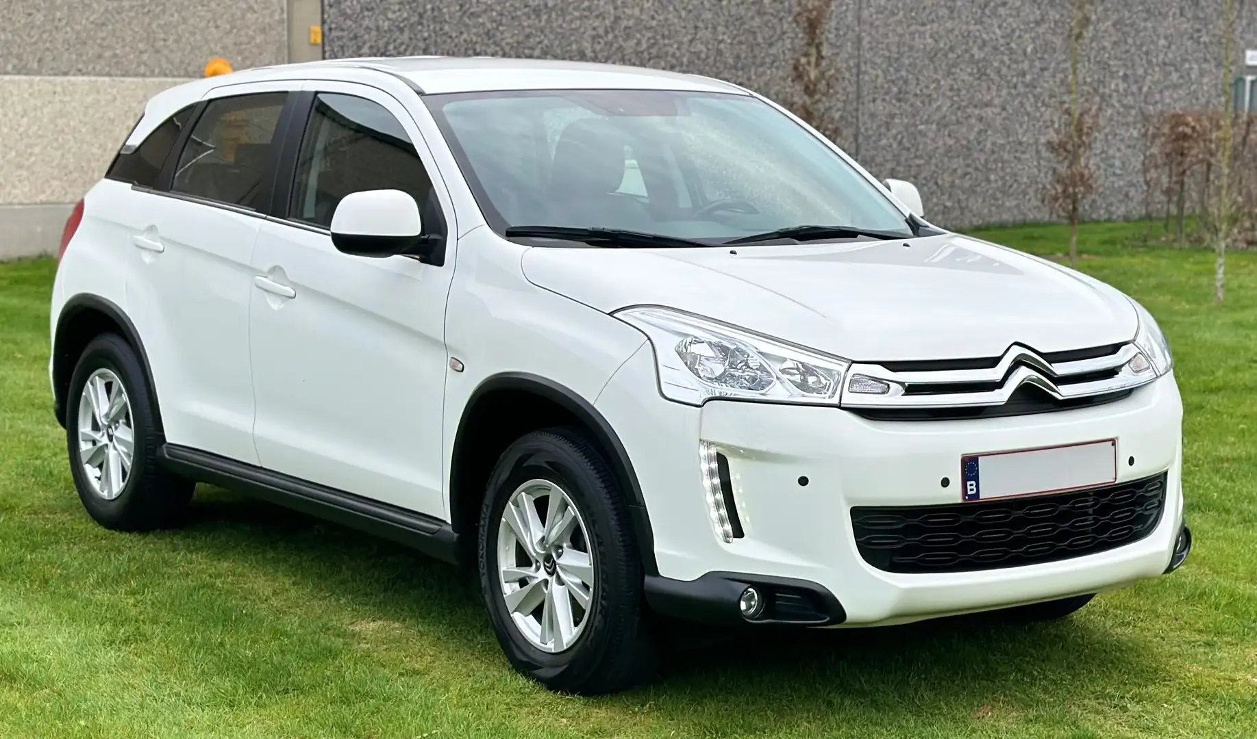 Citroen C4 Aircross 1.6i 2WD Exclusive Blanc - 1