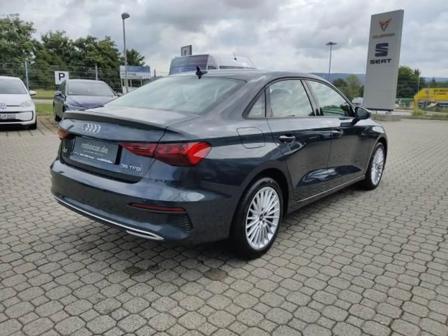 Audi A3 LIMOUSINE ADVANCED 35 1.5 TFSI SITZHEIZ. EPH Grau - 2