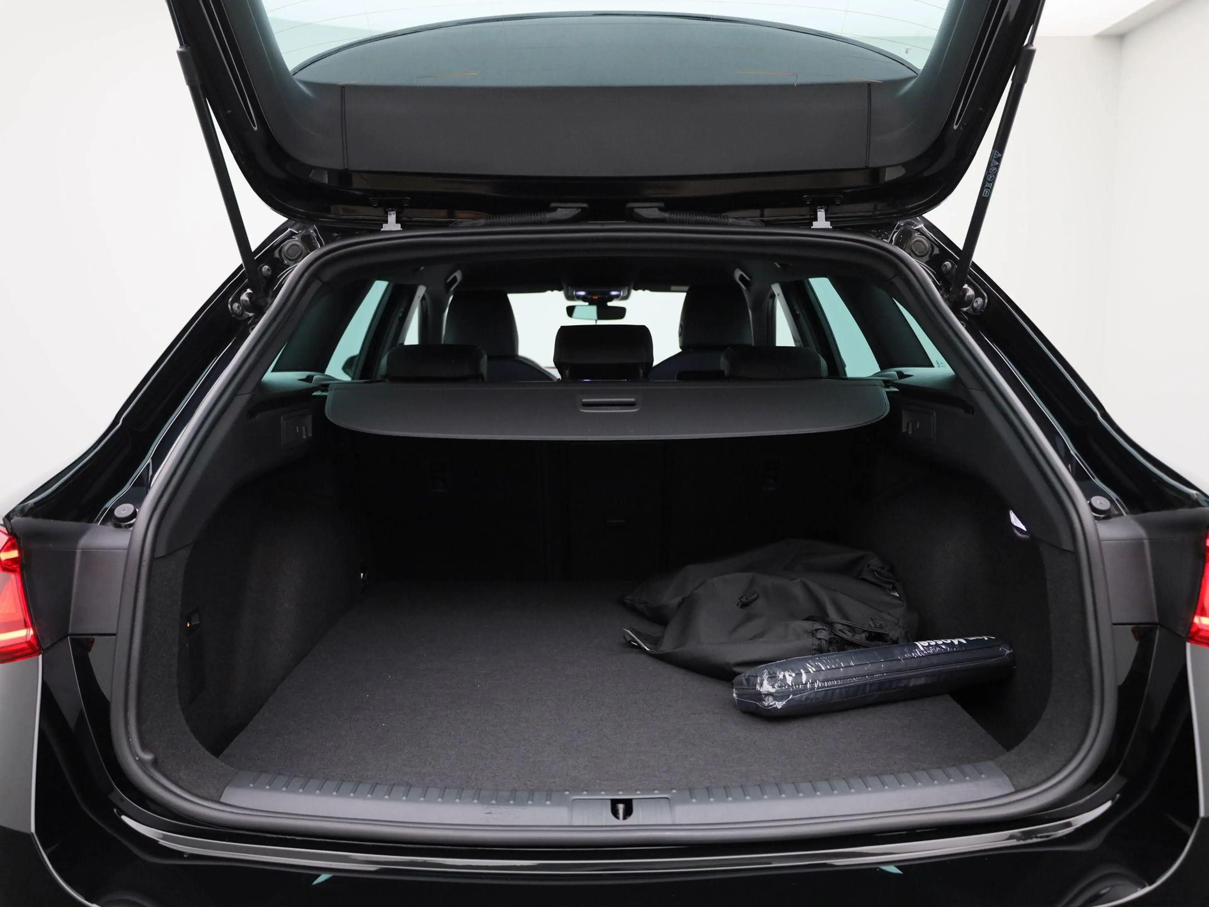 SEAT Leon e-Hybrid Sportstourer 1.5 TSI FR Business 204 PK | Automaat — photo 14