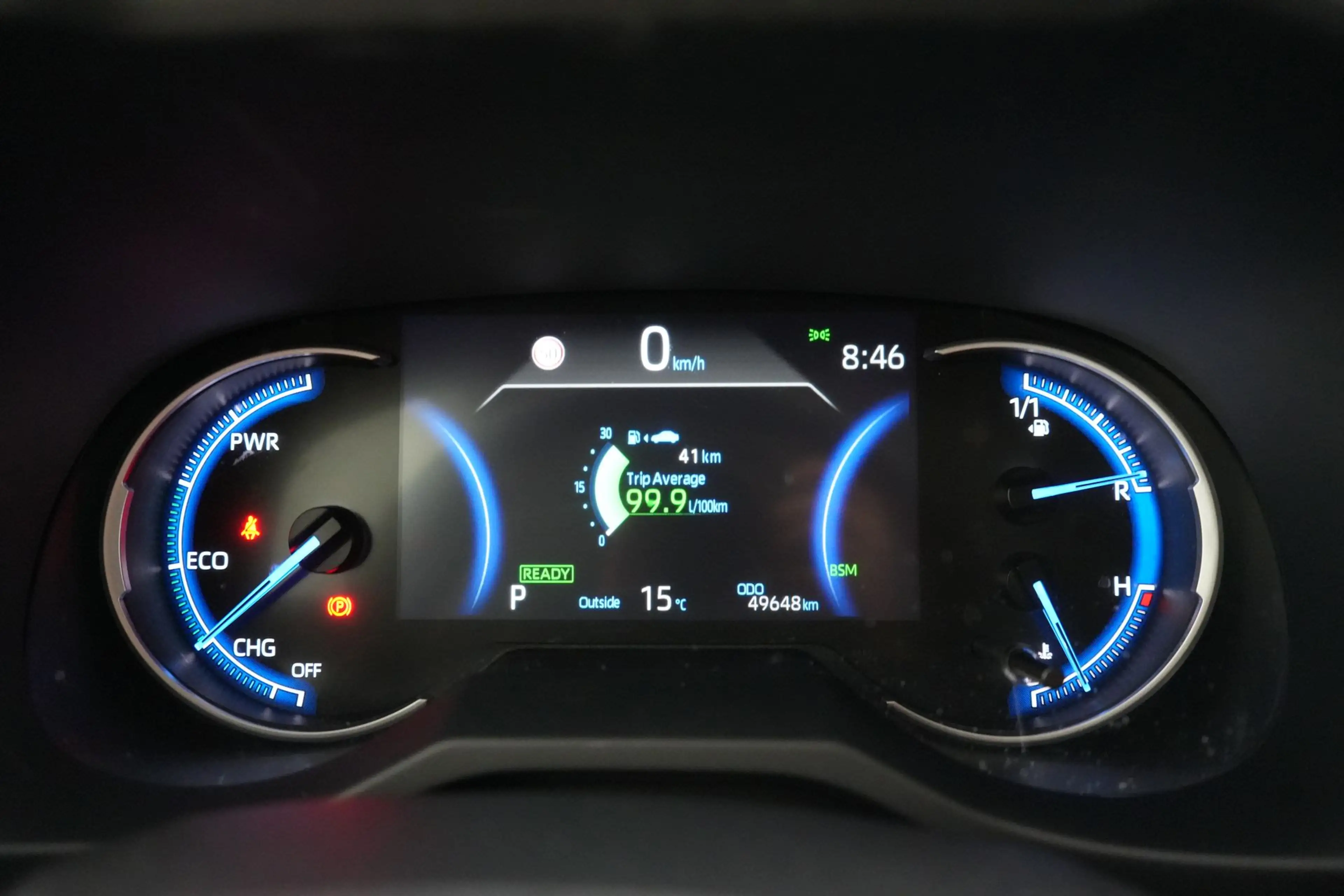 Toyota RAV 4 2.5 HEV Premium Plus CVT LEDER/CUIR LED GPS PDC CA — photo 14