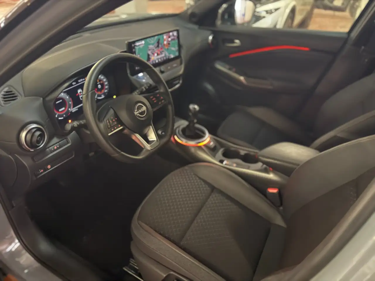 Nissan Juke Juke 1.0 dig-t N-Connecta 114cv VARIE UNITà 7