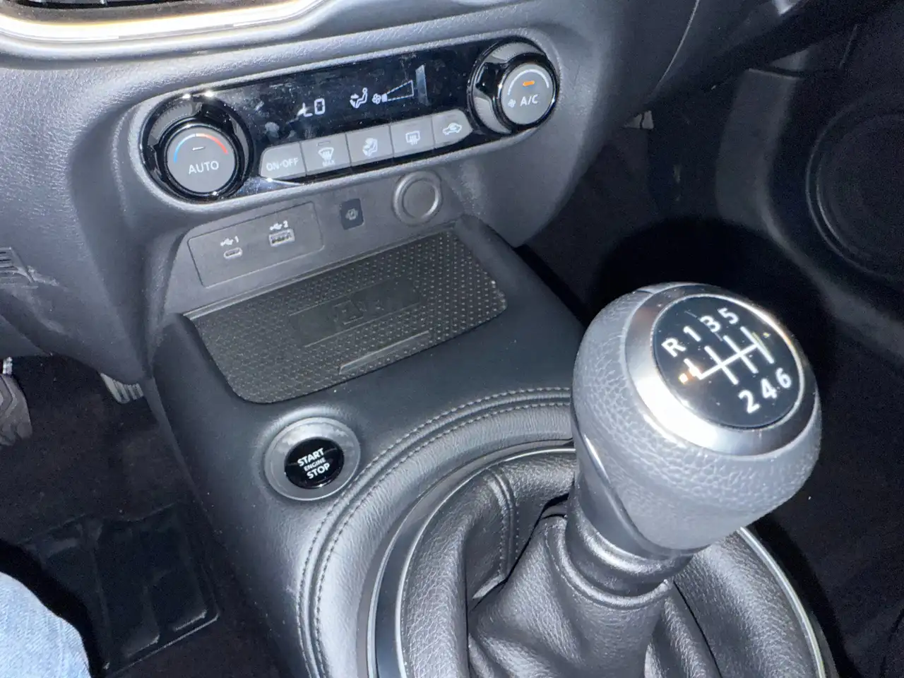 Nissan Juke Juke 1.0 dig-t N-Connecta 114cv VARIE UNITà 21