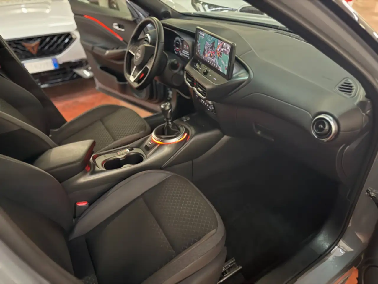Nissan Juke Juke 1.0 dig-t N-Connecta 114cv VARIE UNITà 11