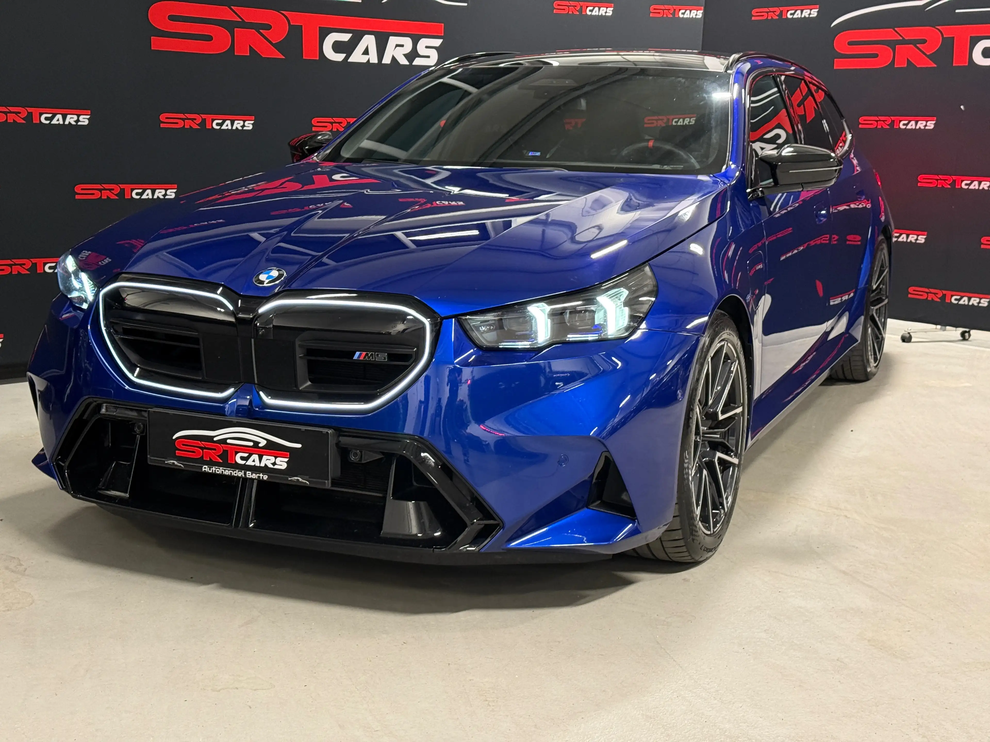 BMW M5 M5 Touring *HeadUp*Pano*M DriversPackage*Keyless — photo 2