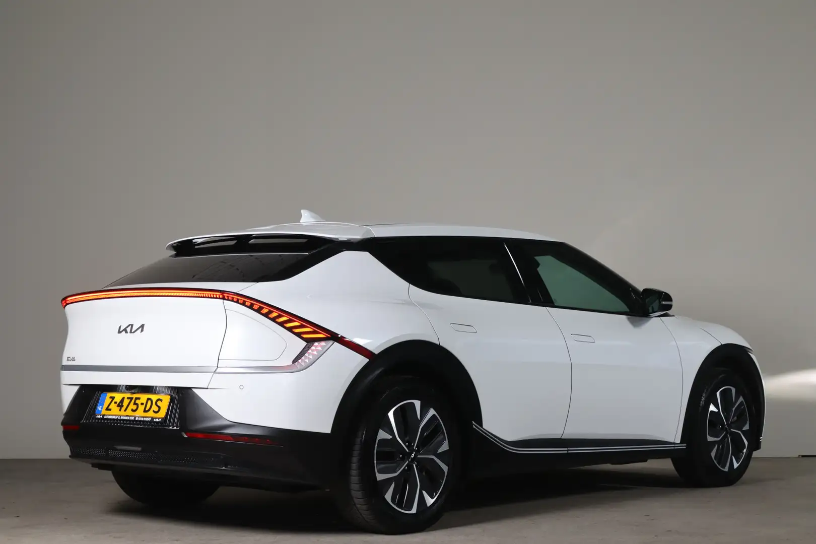 Kia EV6 Light Edition 58 kWh SOH 100% - NL- Auto!! Stoel+S Blanc - 2