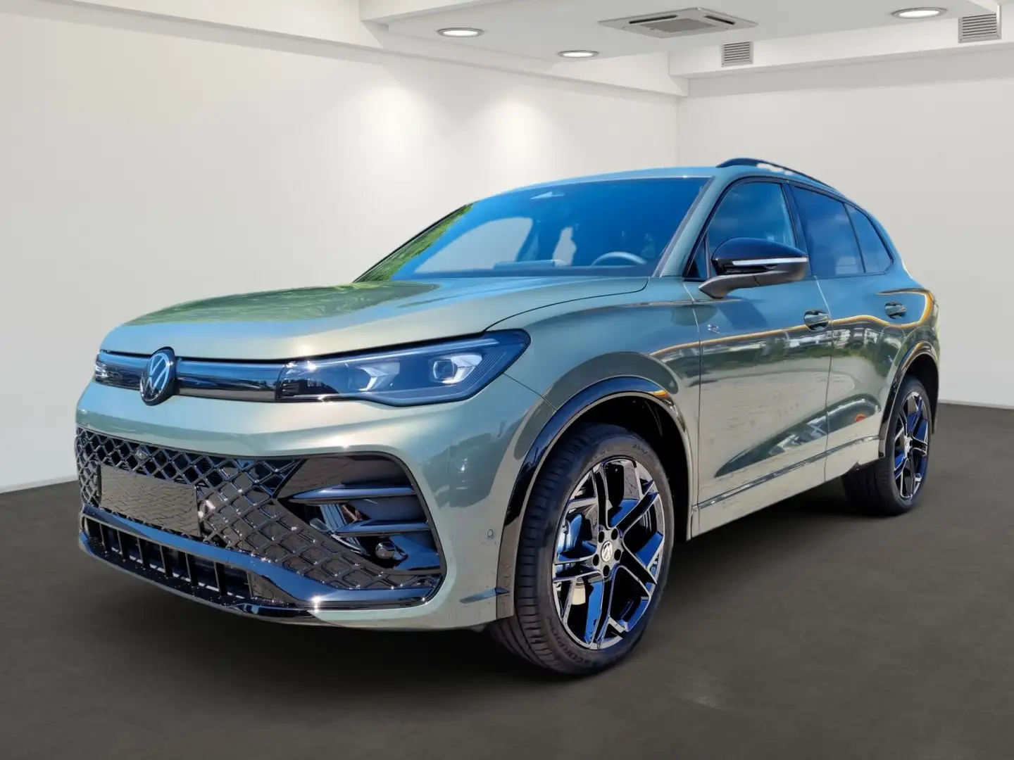 Volkswagen Tiguan R-Line 2,0 l TDI SCR 4MOTION 142 kW (193 Grün - 2