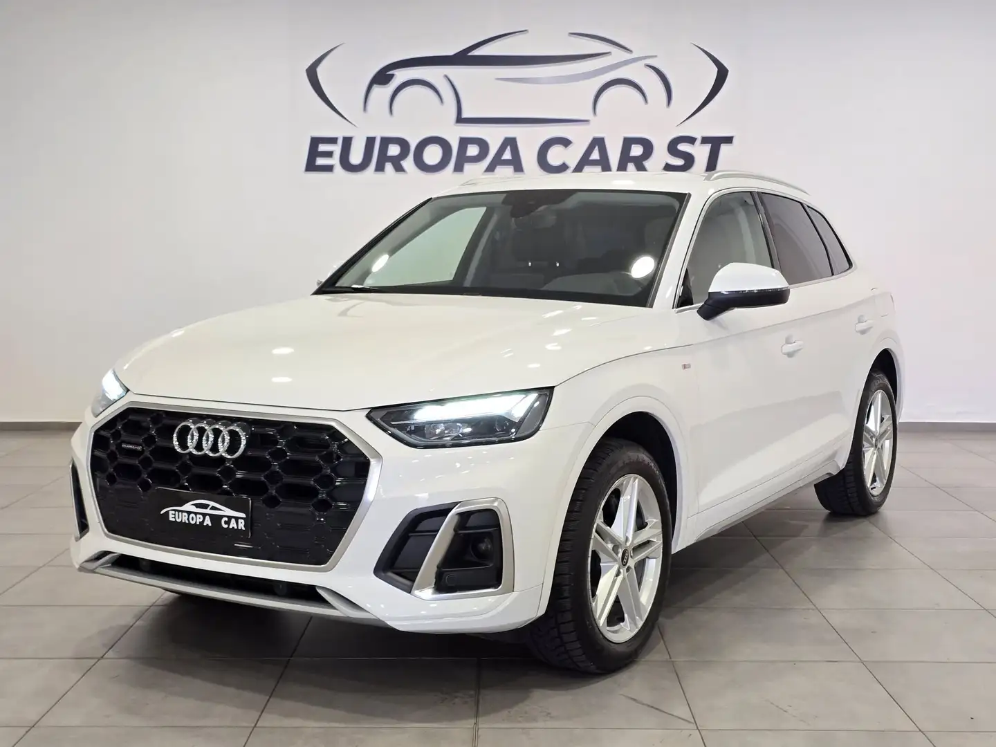 Audi Q5 50 TFSI e quattro S tronic Bianco - 1
