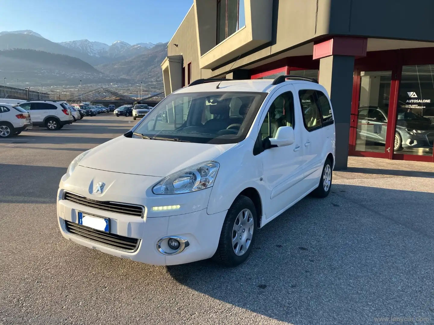 Peugeot Partner Tepee 1.6HDI 92 Active Bianco - 2