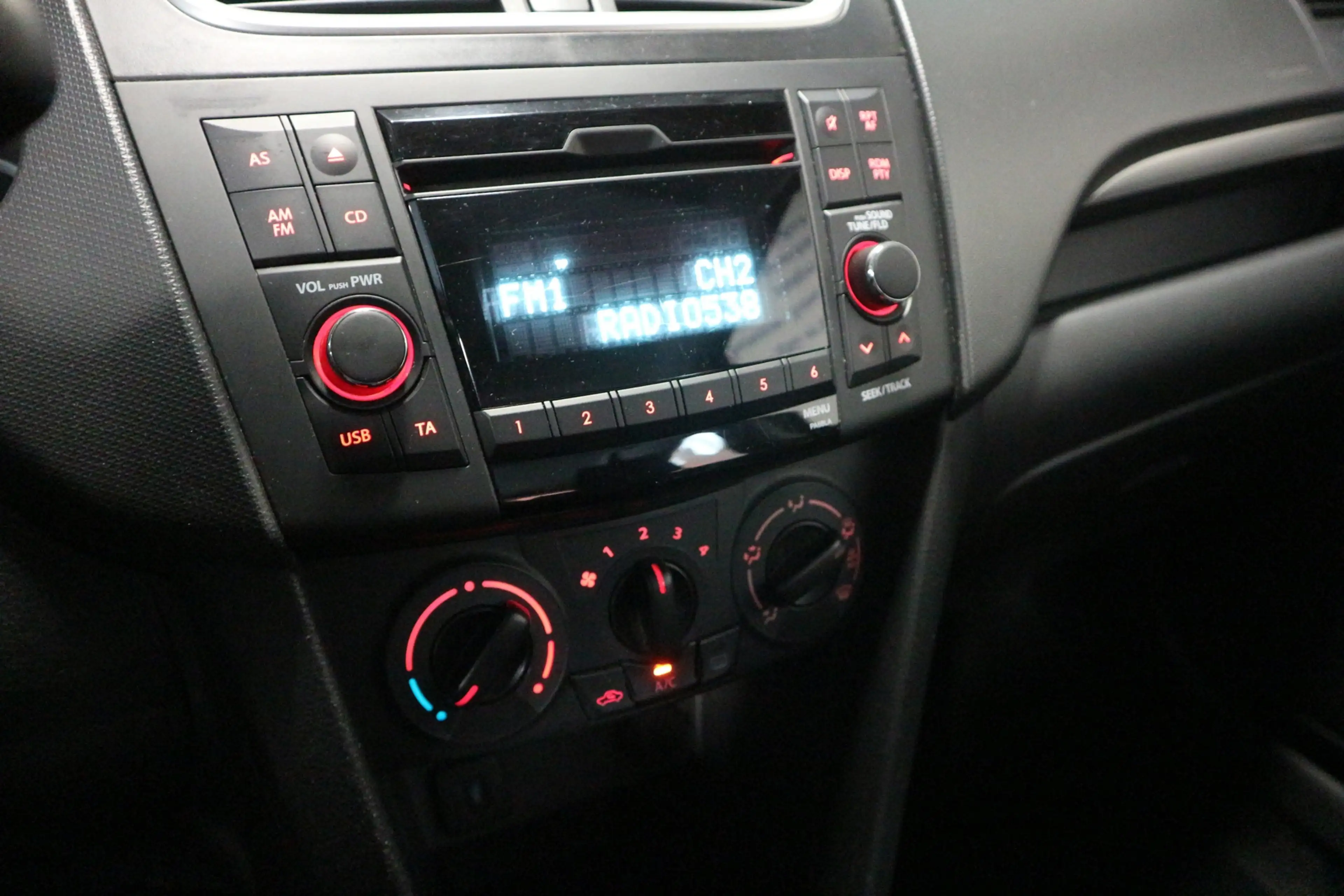 Suzuki Swift 1.2 Bandit EASSS / AC / 8 2027 ! ! — photo 2