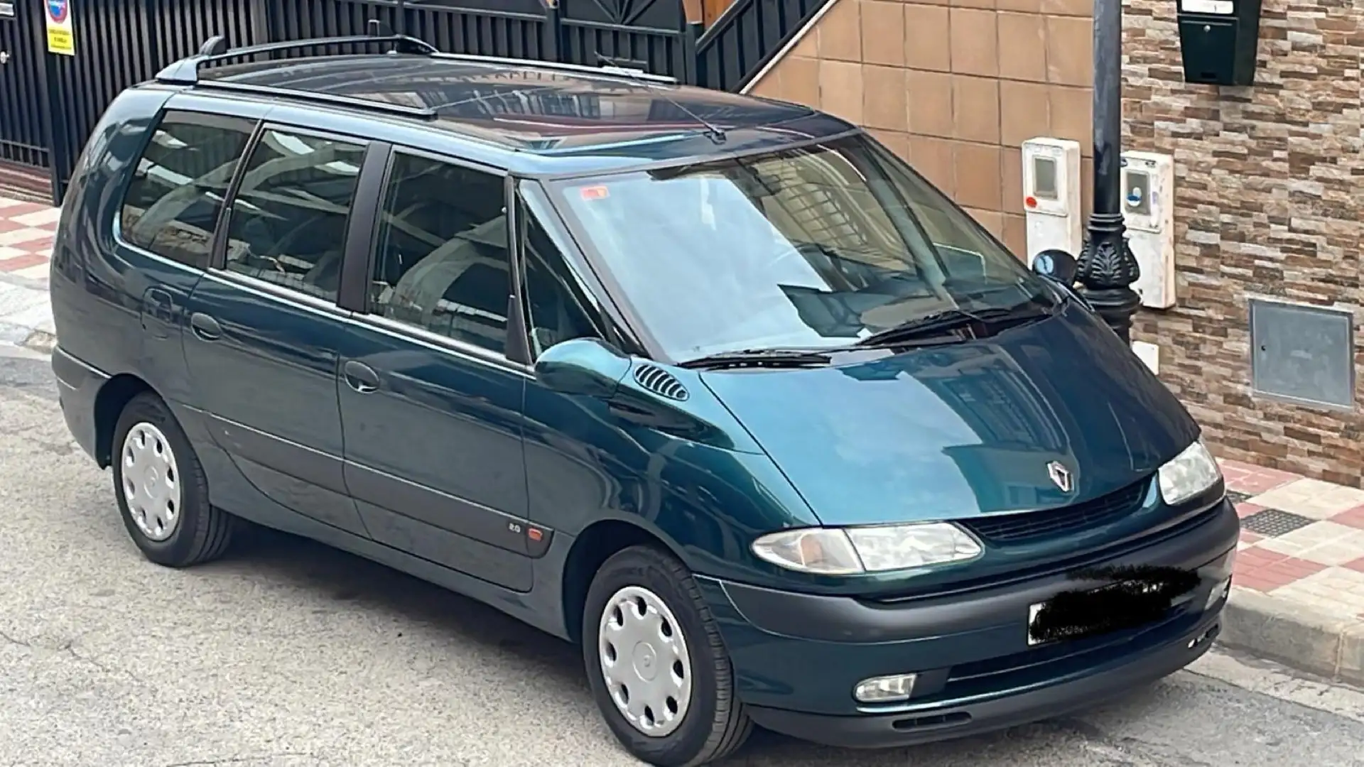 Renault Grand Espace 2.0 RT Verde - 1