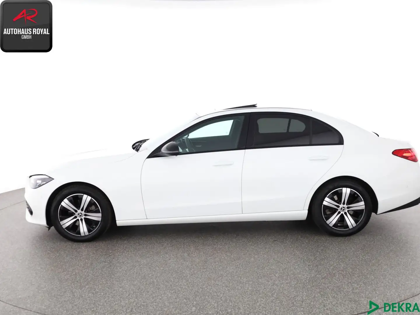 Mercedes-Benz C 180 C 180 AVANTGARDE NIGHT,KAMERA,TOTWINKEL,AMBIENTE White - 2