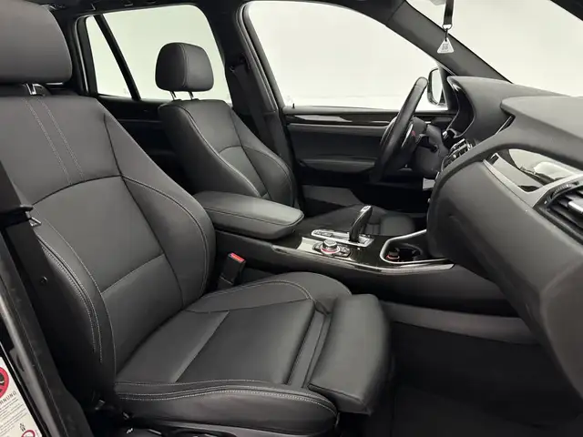 BMW X3 view 17