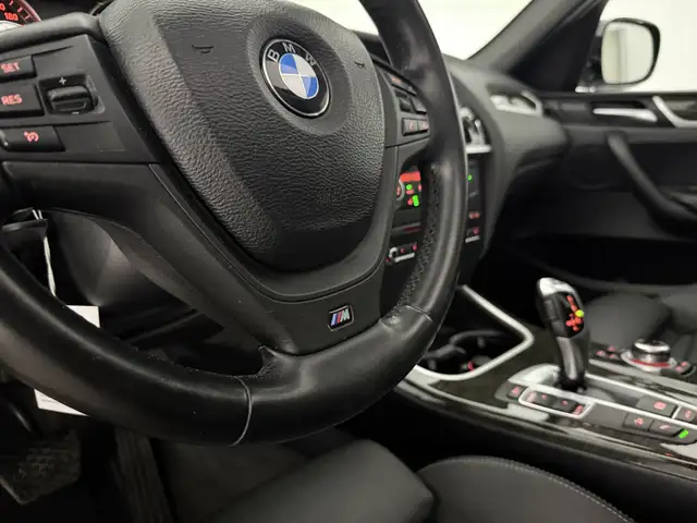 BMW X3 view 24