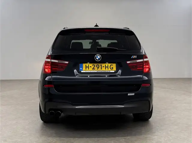 BMW X3 view 9