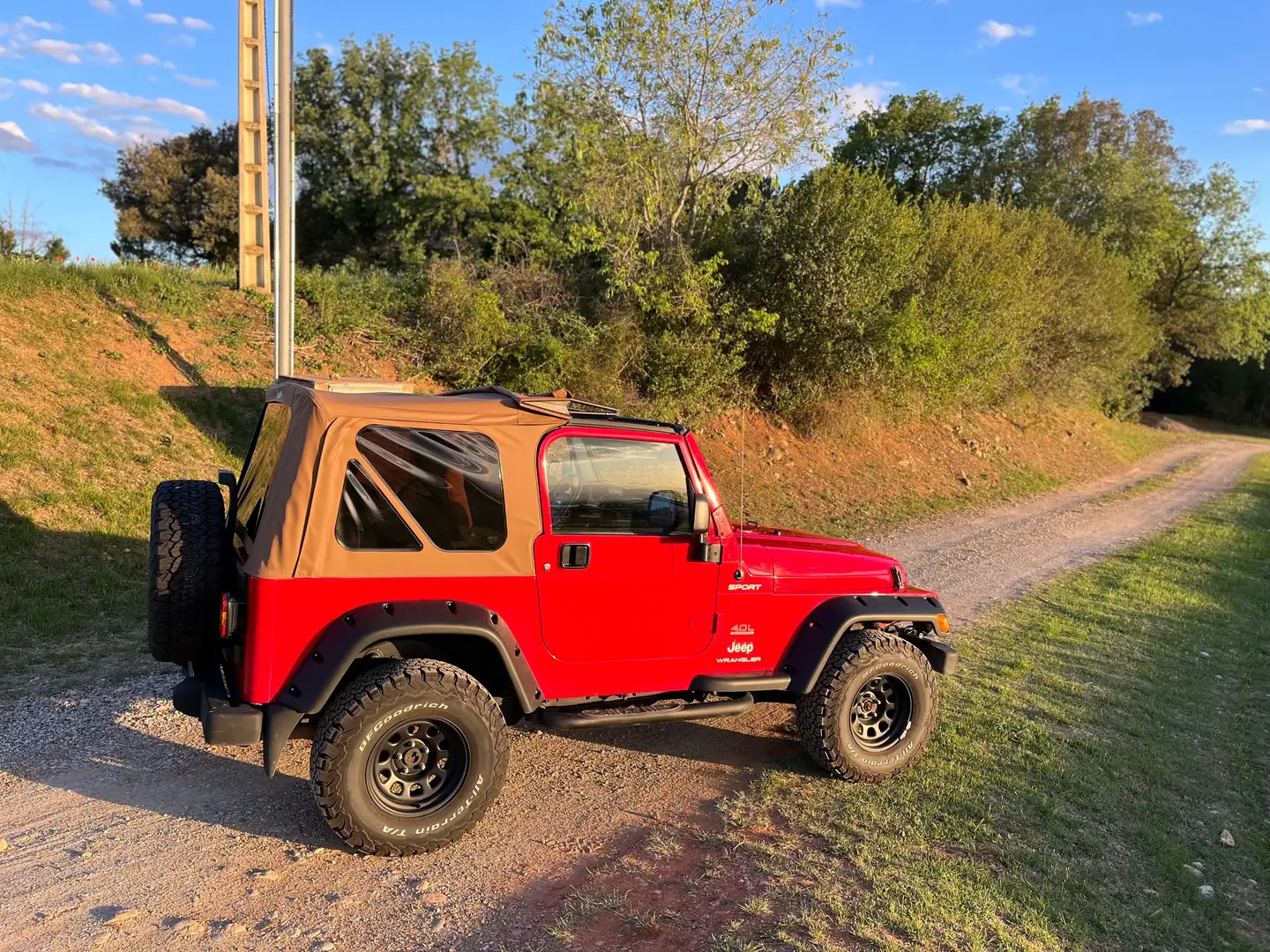 Jeep Wrangler Tj Rojo - 2