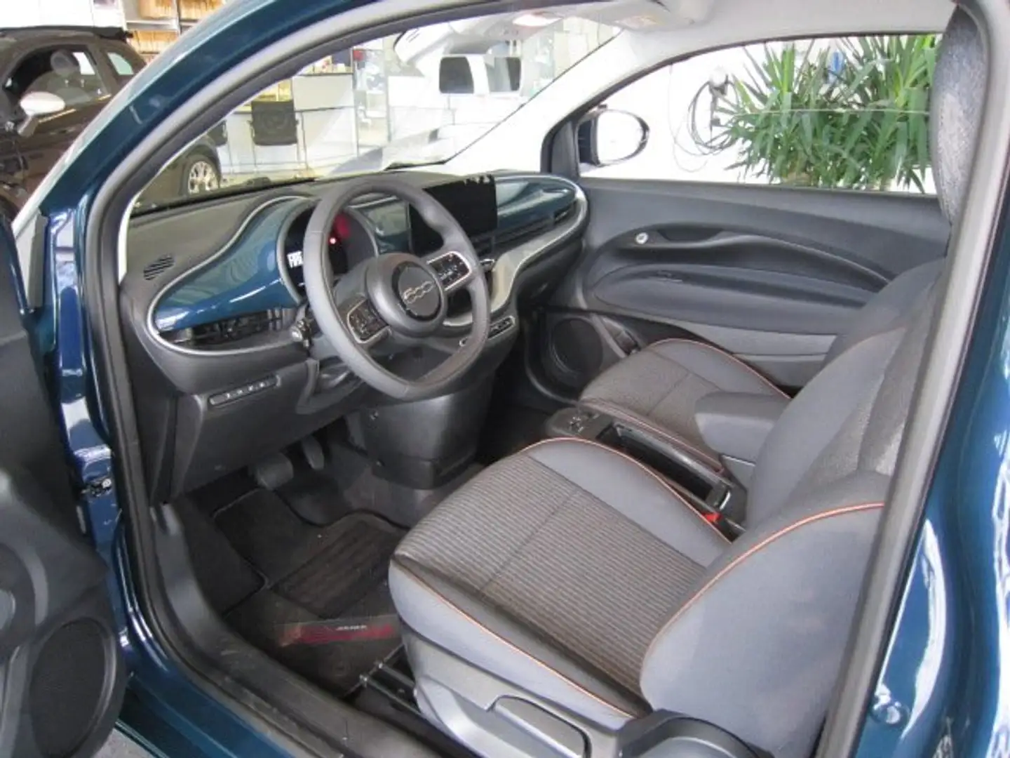 Fiat 500 500e Icon Grün - 2