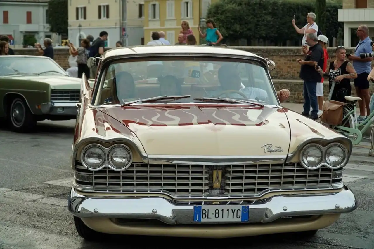 Plymouth Savoy 6 Cilindri 230ci 3800cc+V8 312ci 5200 Da Rettifica, foto 3