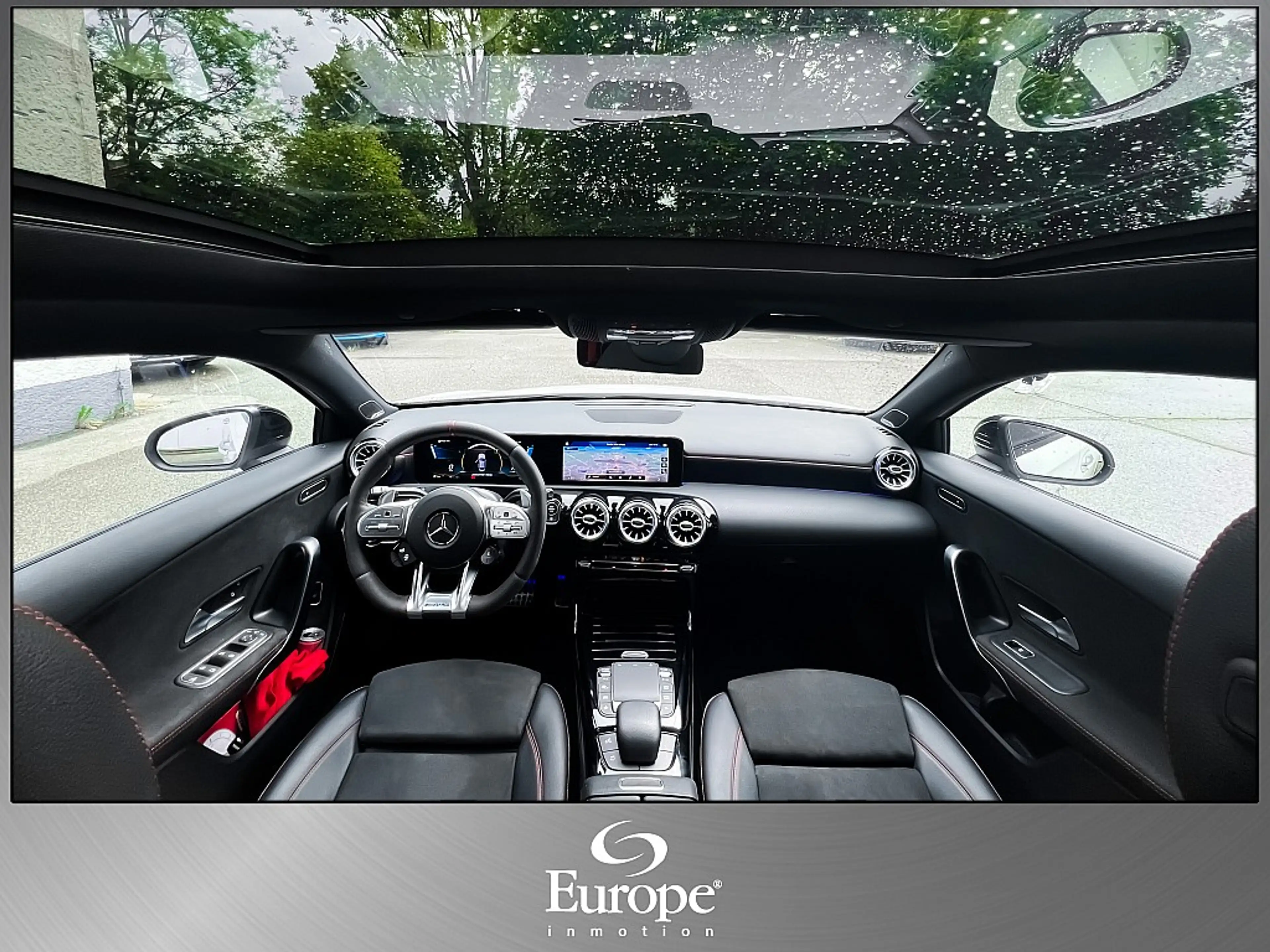 Mercedes-Benz A 35 AMG Limousine 4-Matic /Pano/LED/MBUX/Navi/ — photo 7