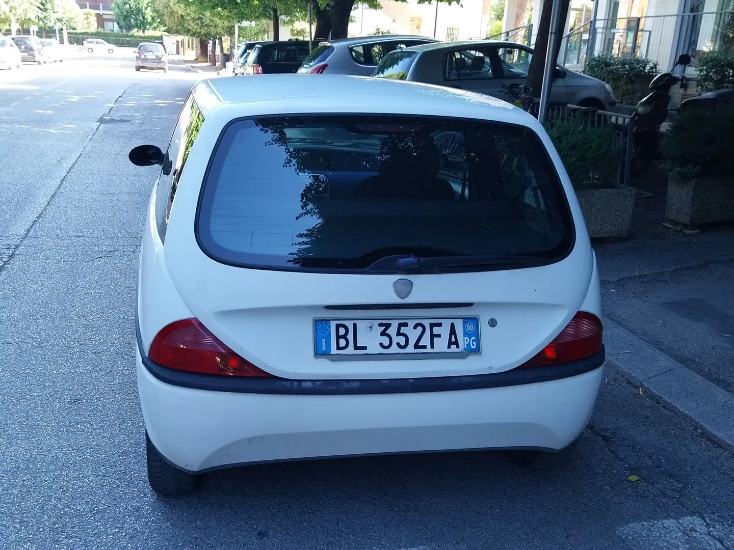 Lancia Y Y I 1996 1.1 8v Elefantino Blu c/airbag Bianco - 1