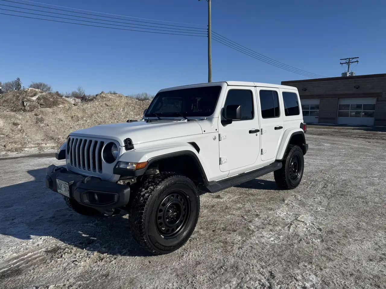 Jeep Wrangler снимка Jeep Wrangler