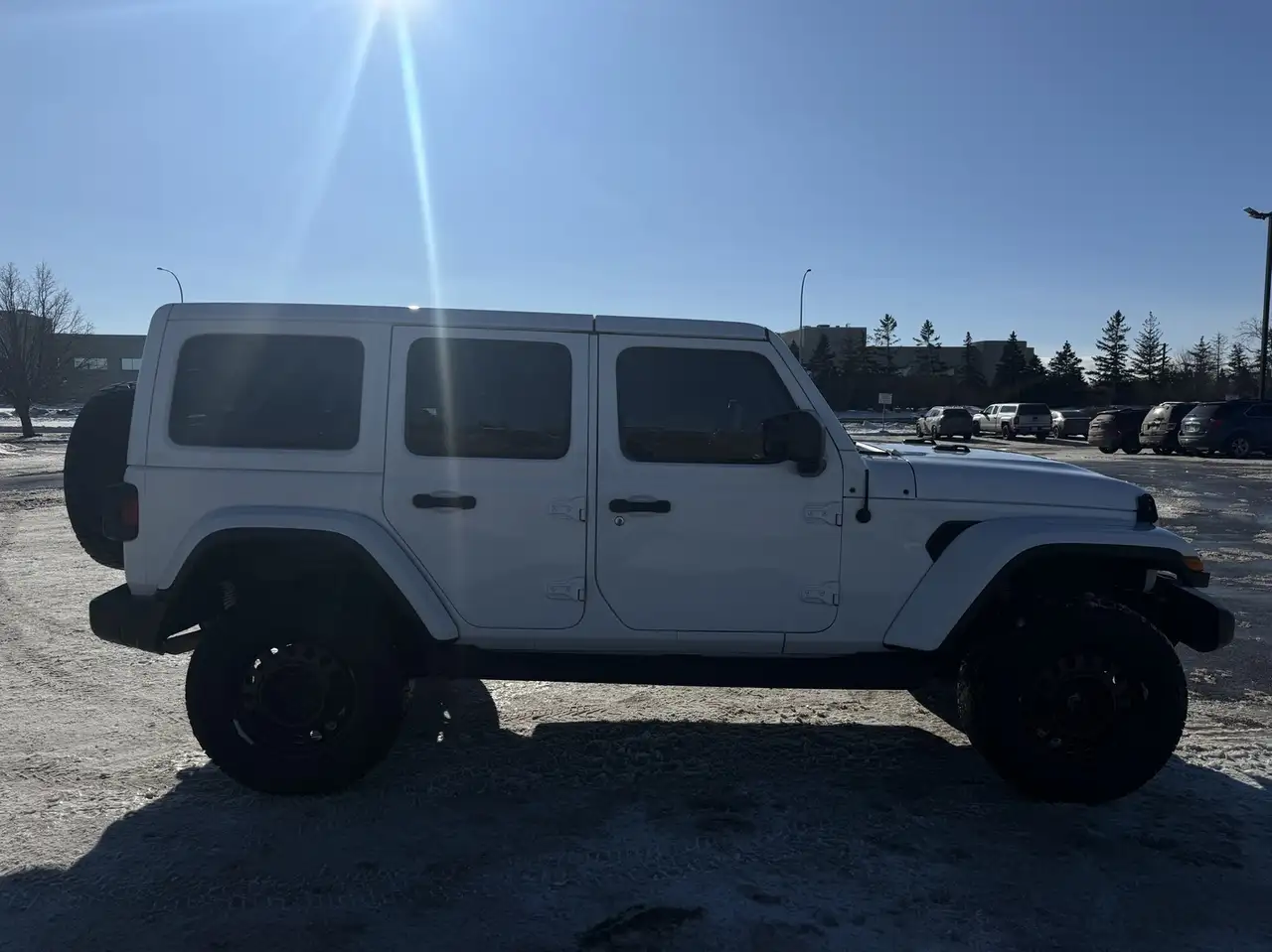 Jeep Wrangler снимка Jeep Wrangler