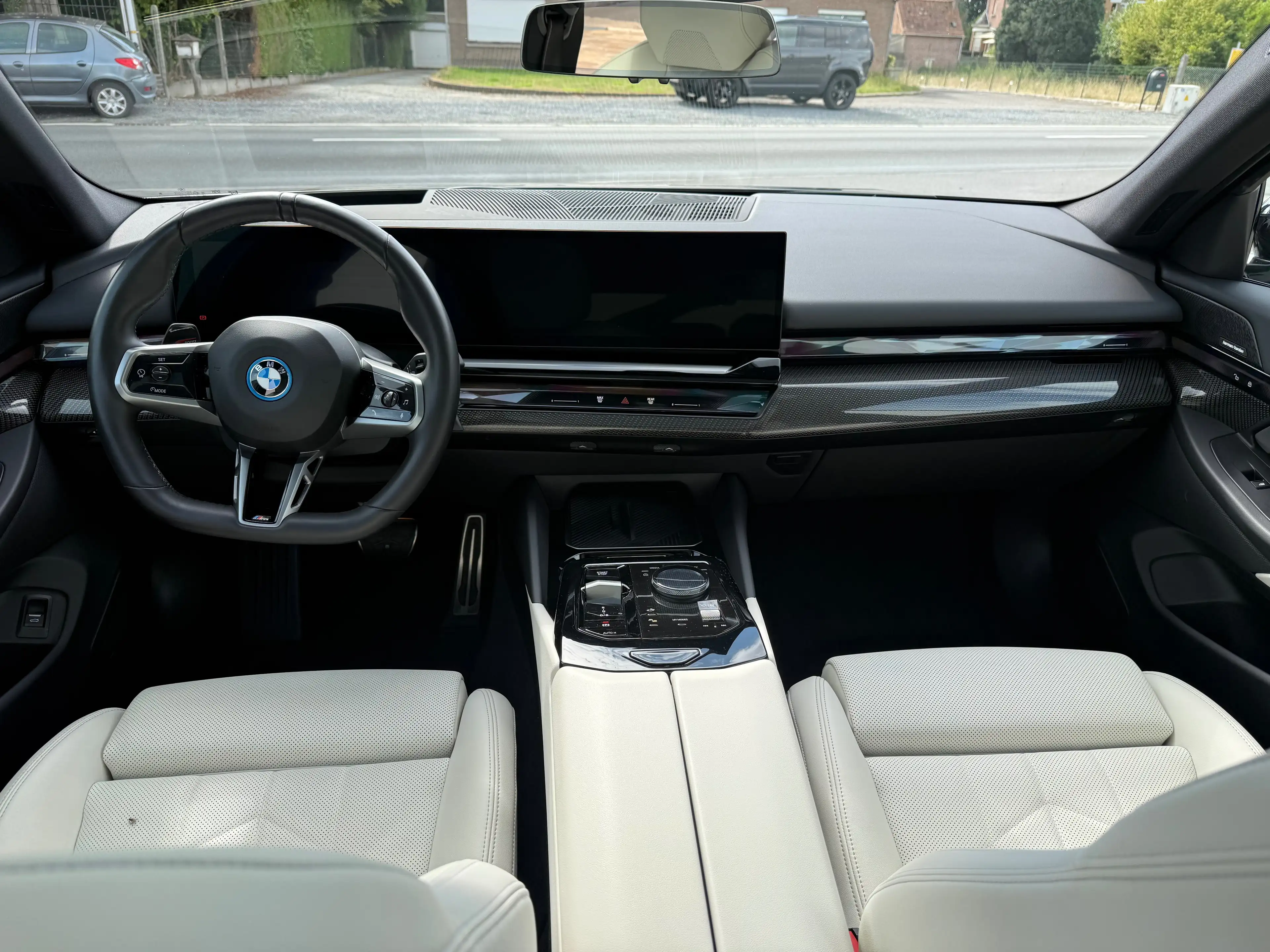 BMW i5 i5 83.9 kW xDrive40 M Edition — photo 7