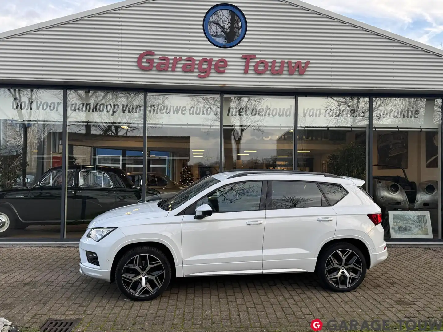 SEAT Ateca 2.0 EcoTSI FR 4DRIVE Business Intense Trekhaak Weiß - 2