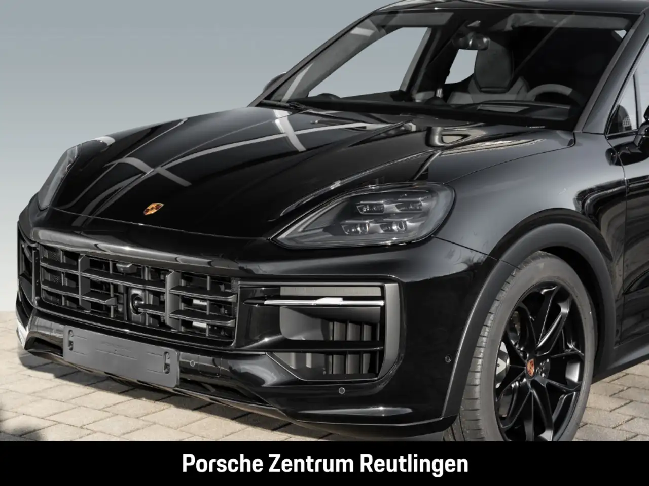 Porsche Cayenne Coupe Black Edition HA-Lenkung InnoDrive 14