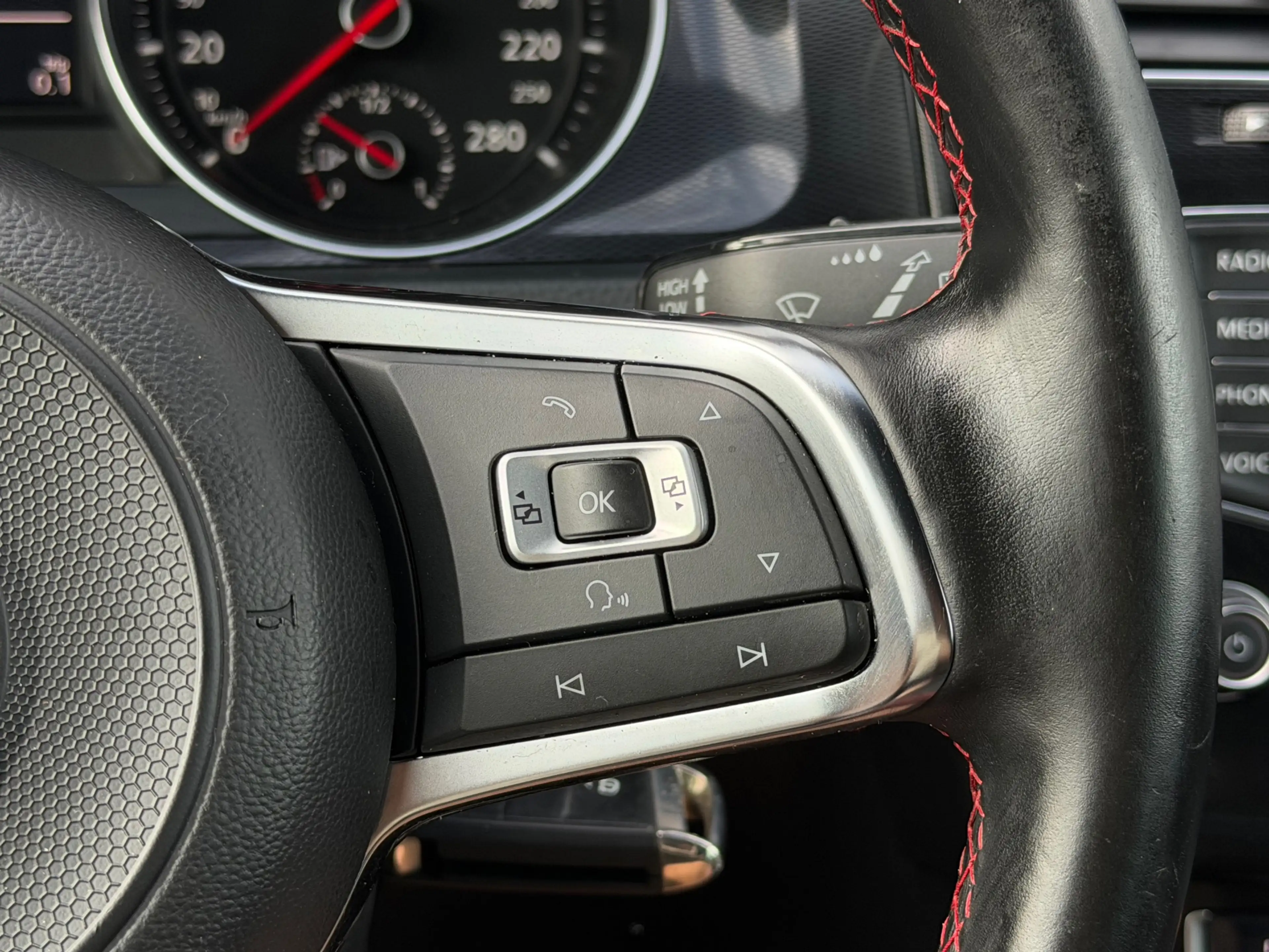 Volkswagen Golf GTI 2.0 TSI Stage 1|Cruise|Camera|Stoelverwarming|Navi — photo 7