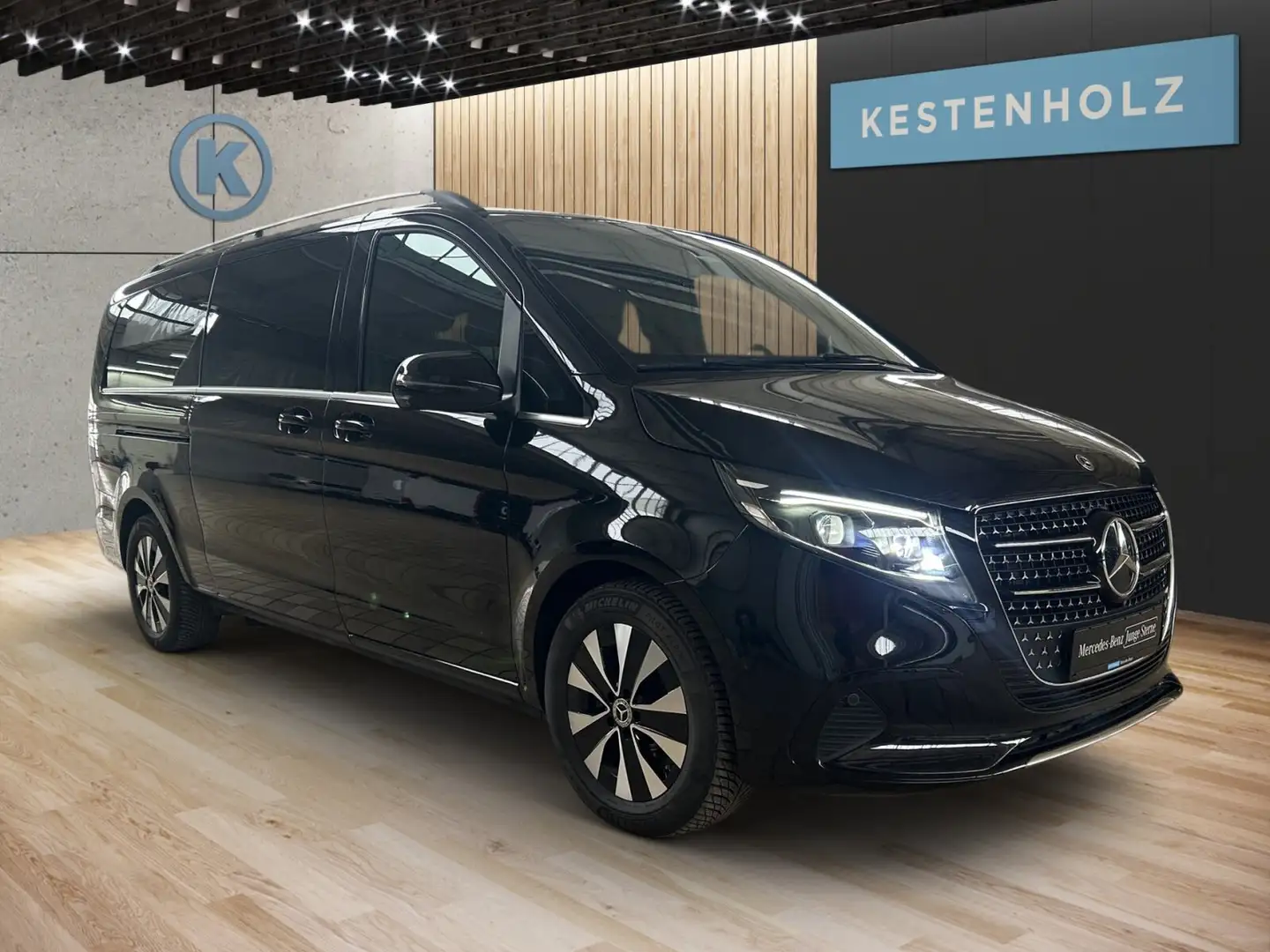 Mercedes-Benz V 300 AVANT EXTRA *MBUX*STHZ*360°KAM*MOPF*LEDER*E-TÜR* Schwarz - 2