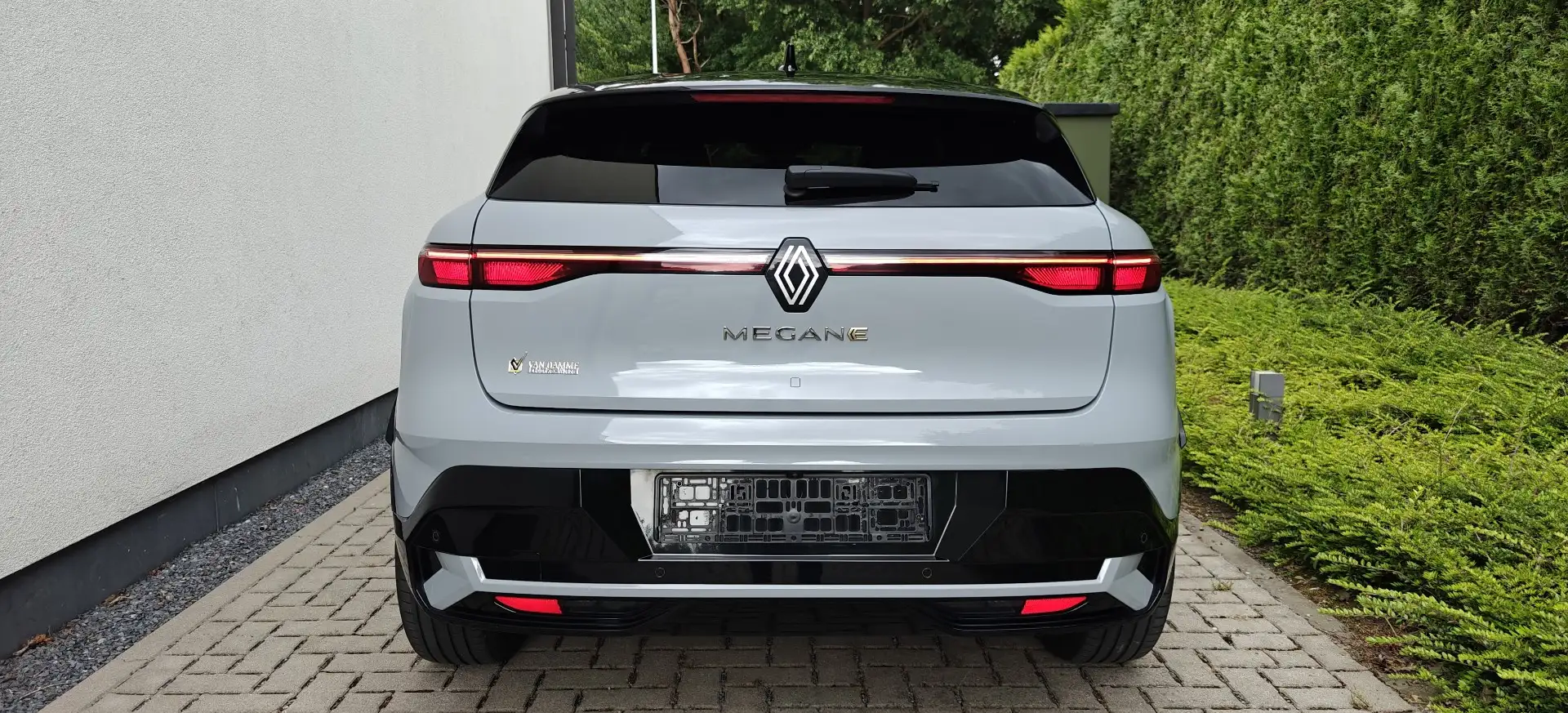 Renault Megane E-Tech EV60 220hp optimum charge Iconic btw aftrekbaar - 2