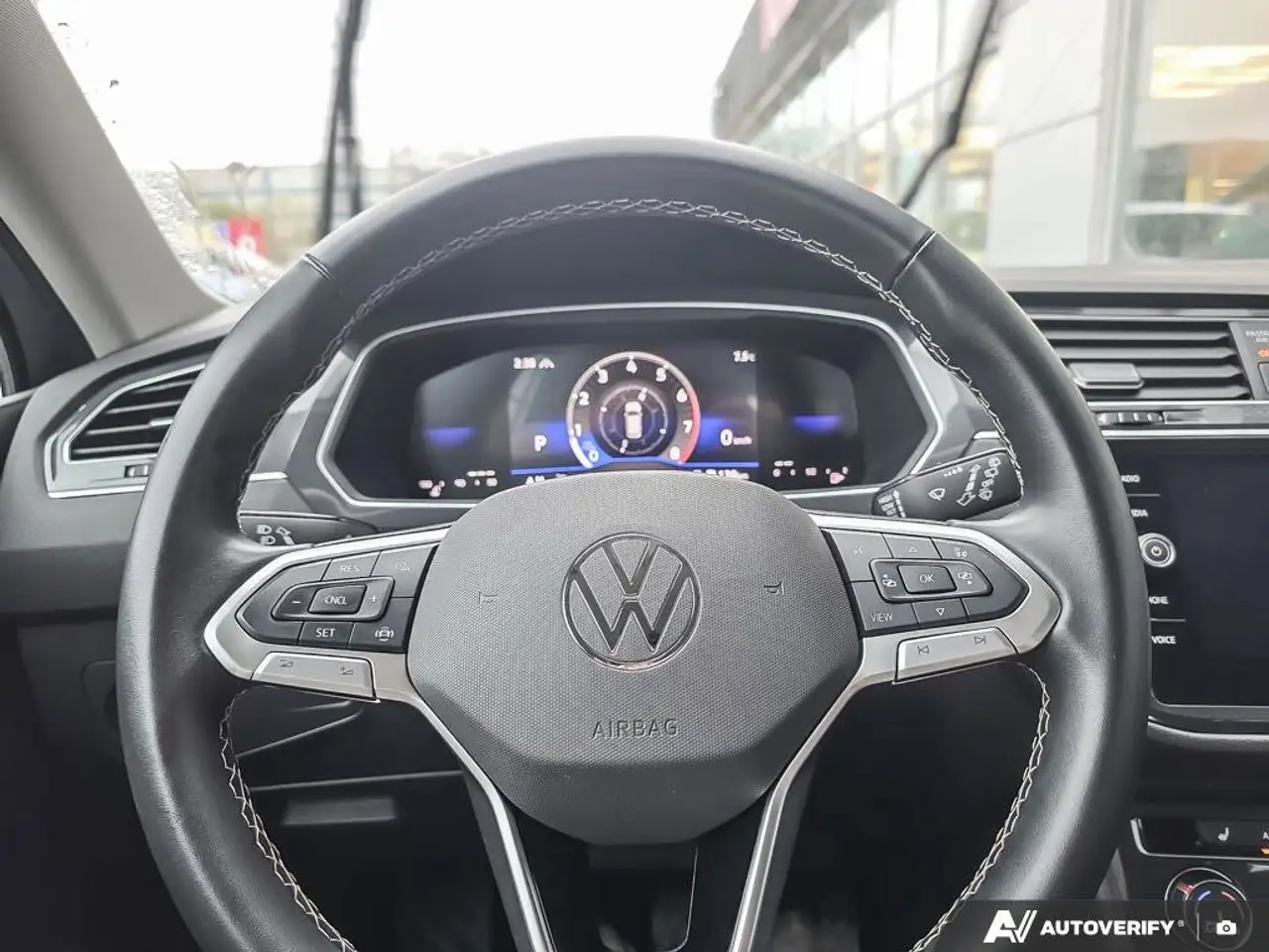 Volkswagen Tiguan снимка Volkswagen Tiguan