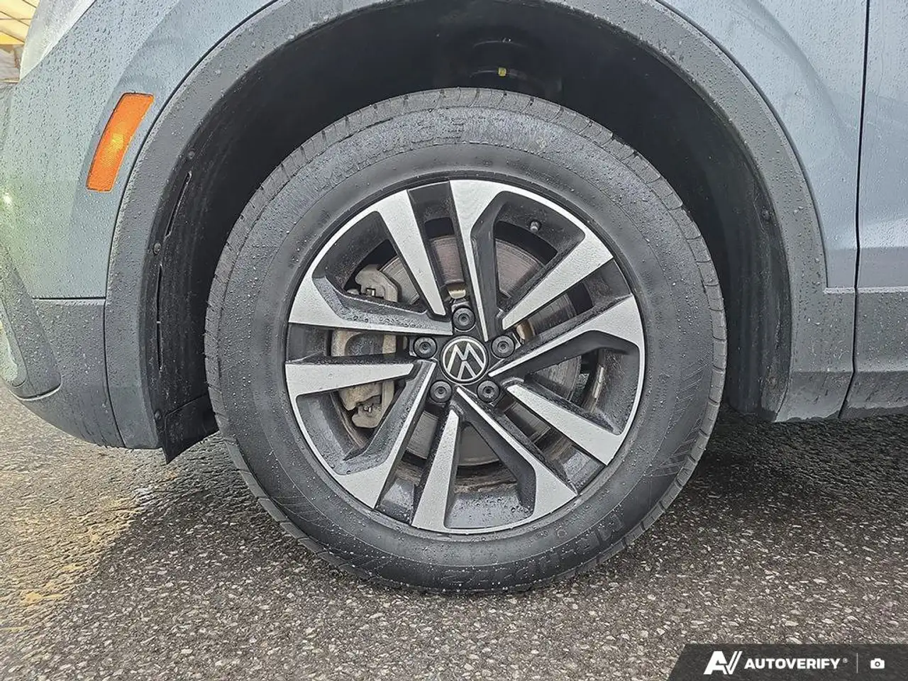 Volkswagen Tiguan снимка Volkswagen Tiguan