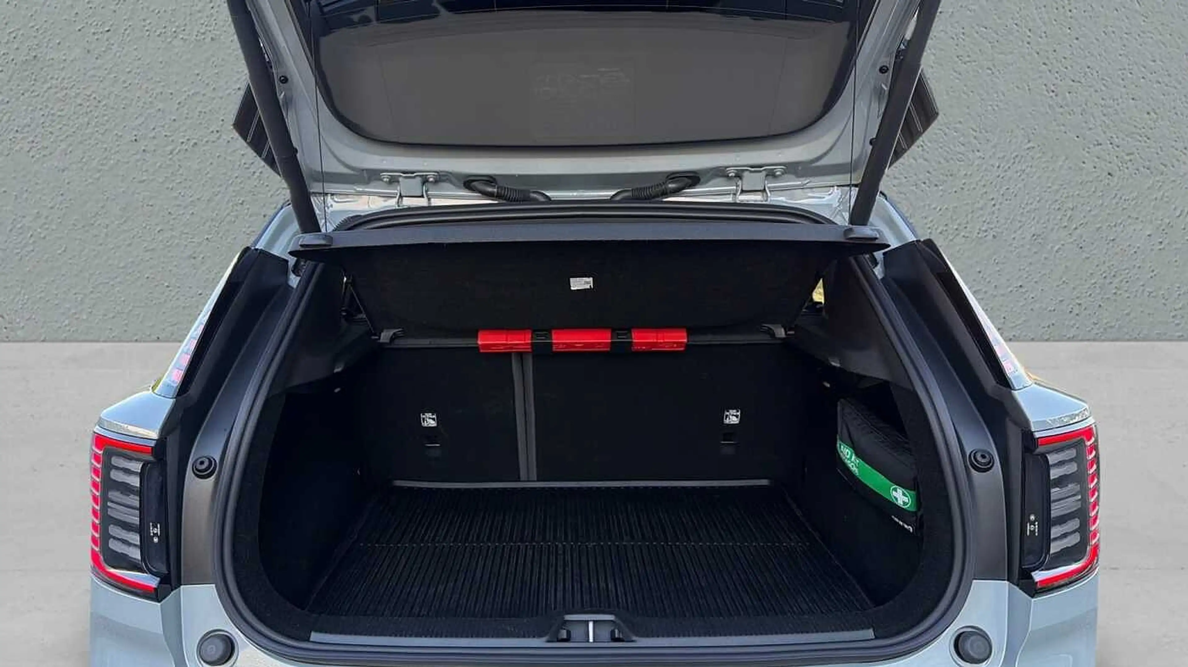 Volvo EX30 Plus, Single Motor Extended Range, Eldriven — photo 14