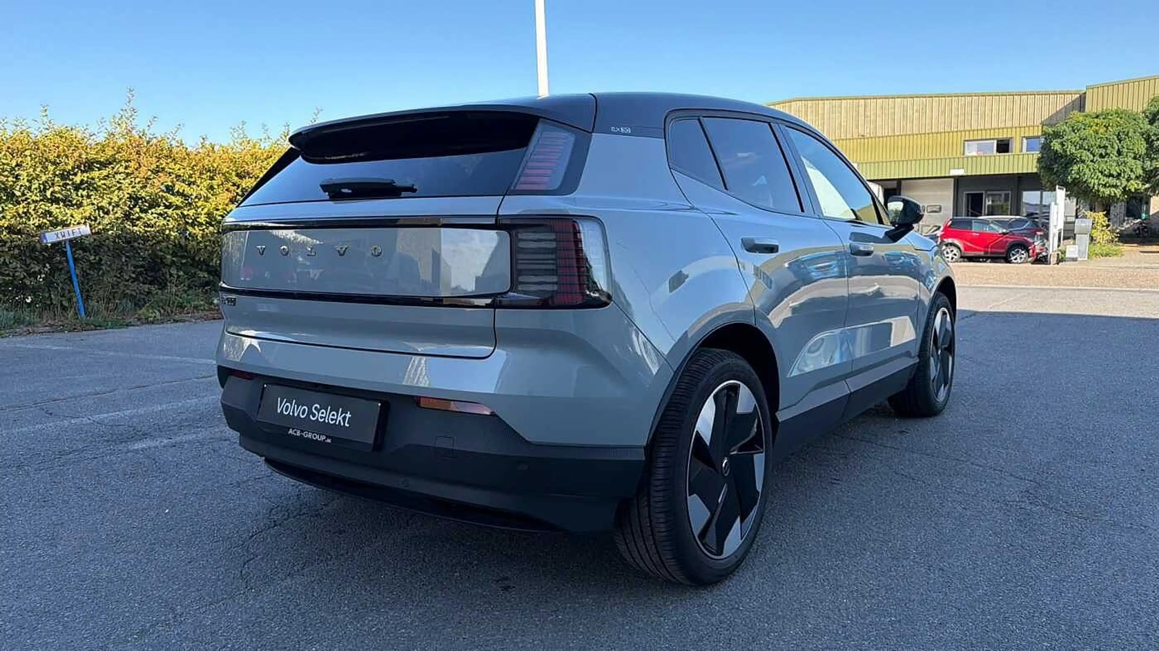 Volvo EX30 Plus, Single Motor Extended Range, Eldriven — photo 4