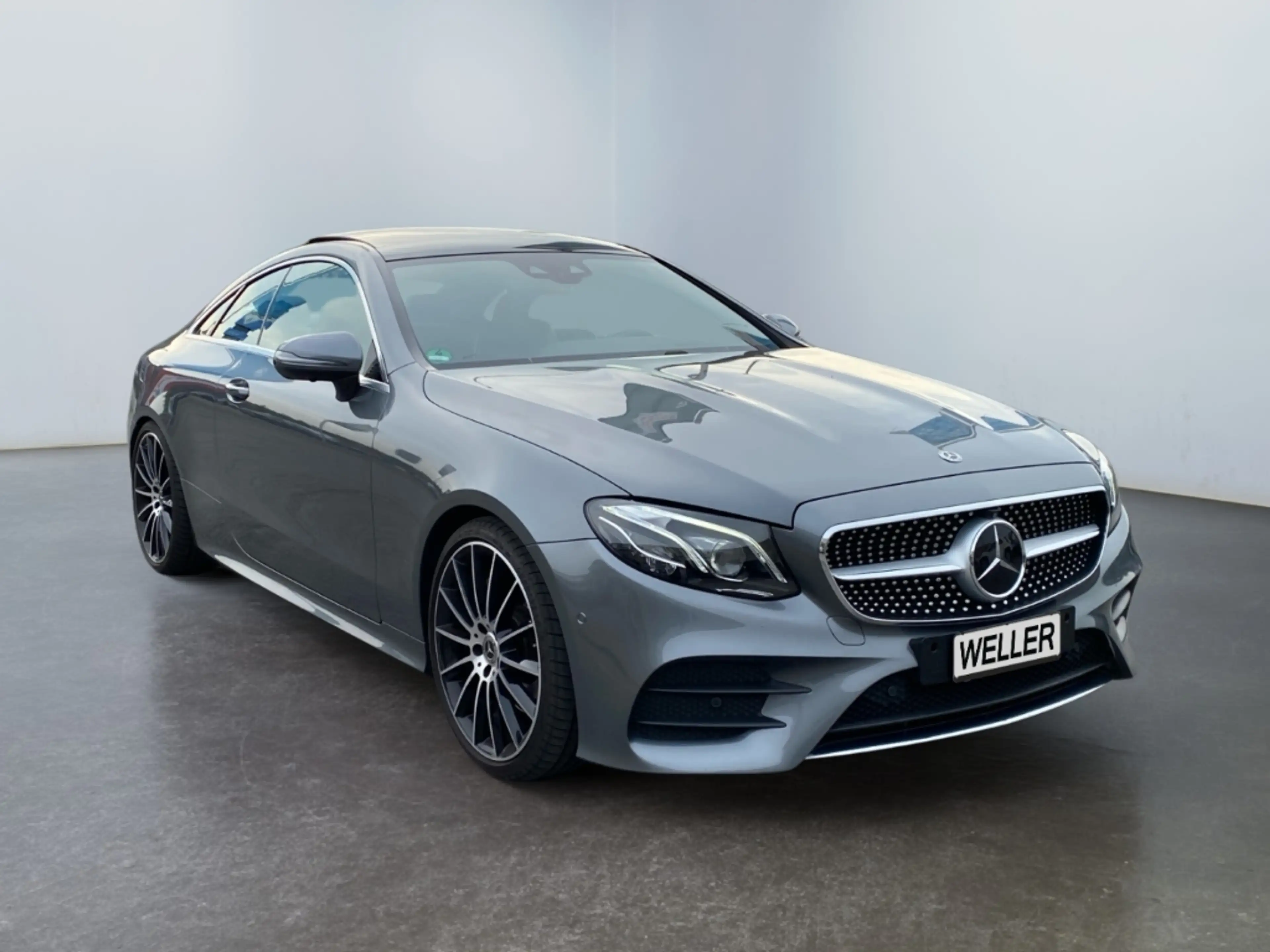 Mercedes-Benz E 400 Coupe AMG 4M.*Pano*HuD*Burm*Distr.*360°*Massage*Mu — photo 3