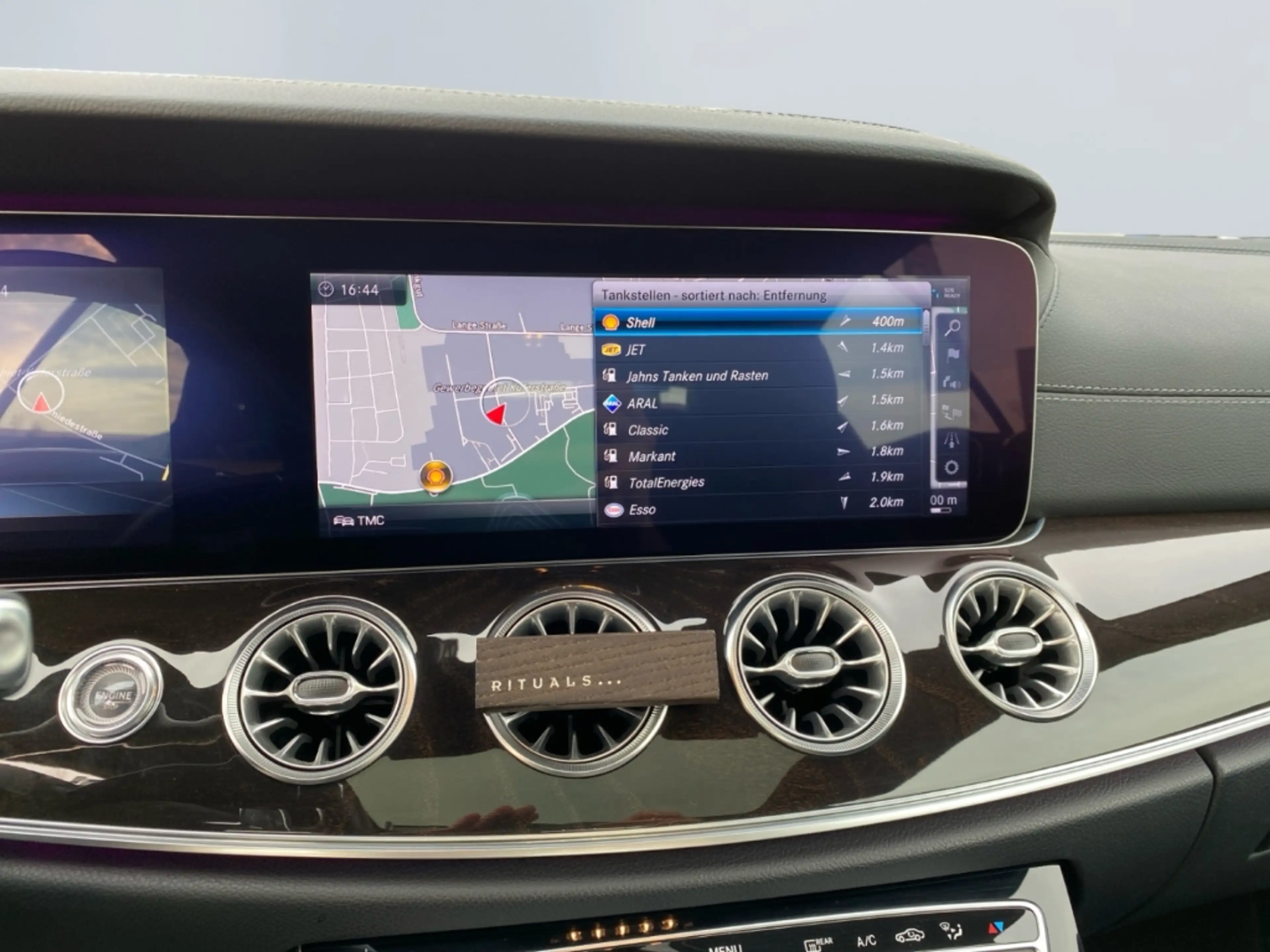 Mercedes-Benz E 400 Coupe AMG 4M.*Pano*HuD*Burm*Distr.*360°*Massage*Mu — photo 15