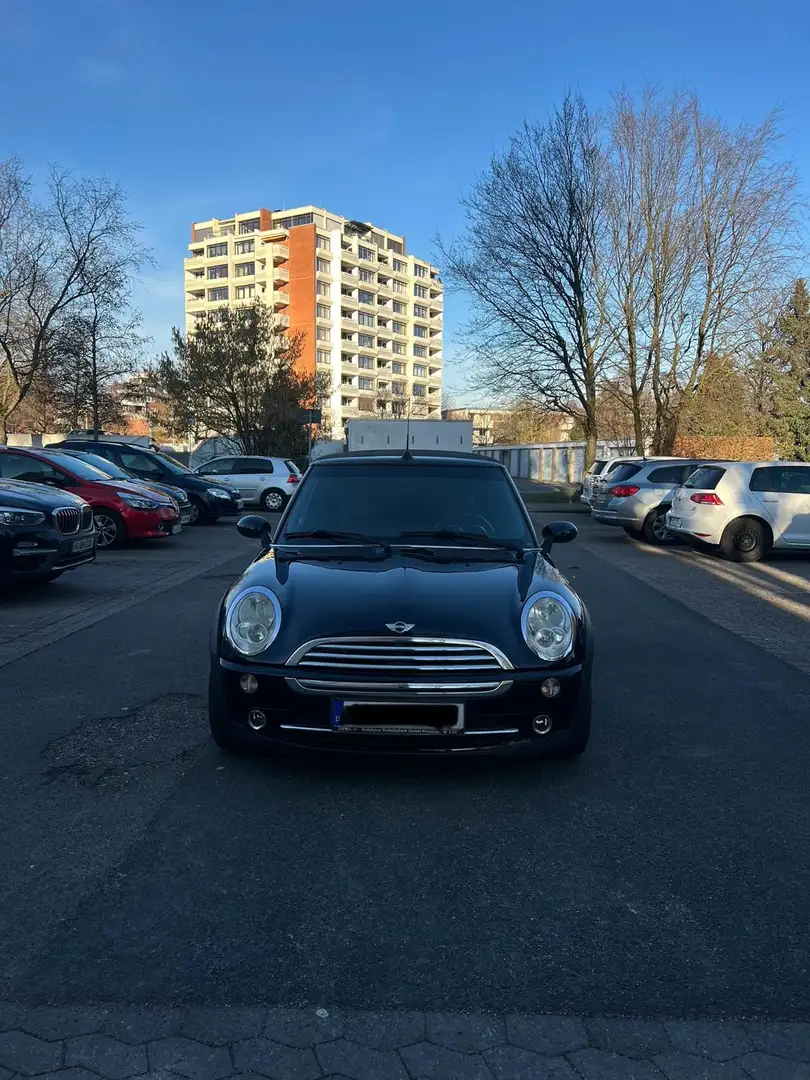 MINI Cooper C Cabrio mit neuem tüv Schwarz - 2