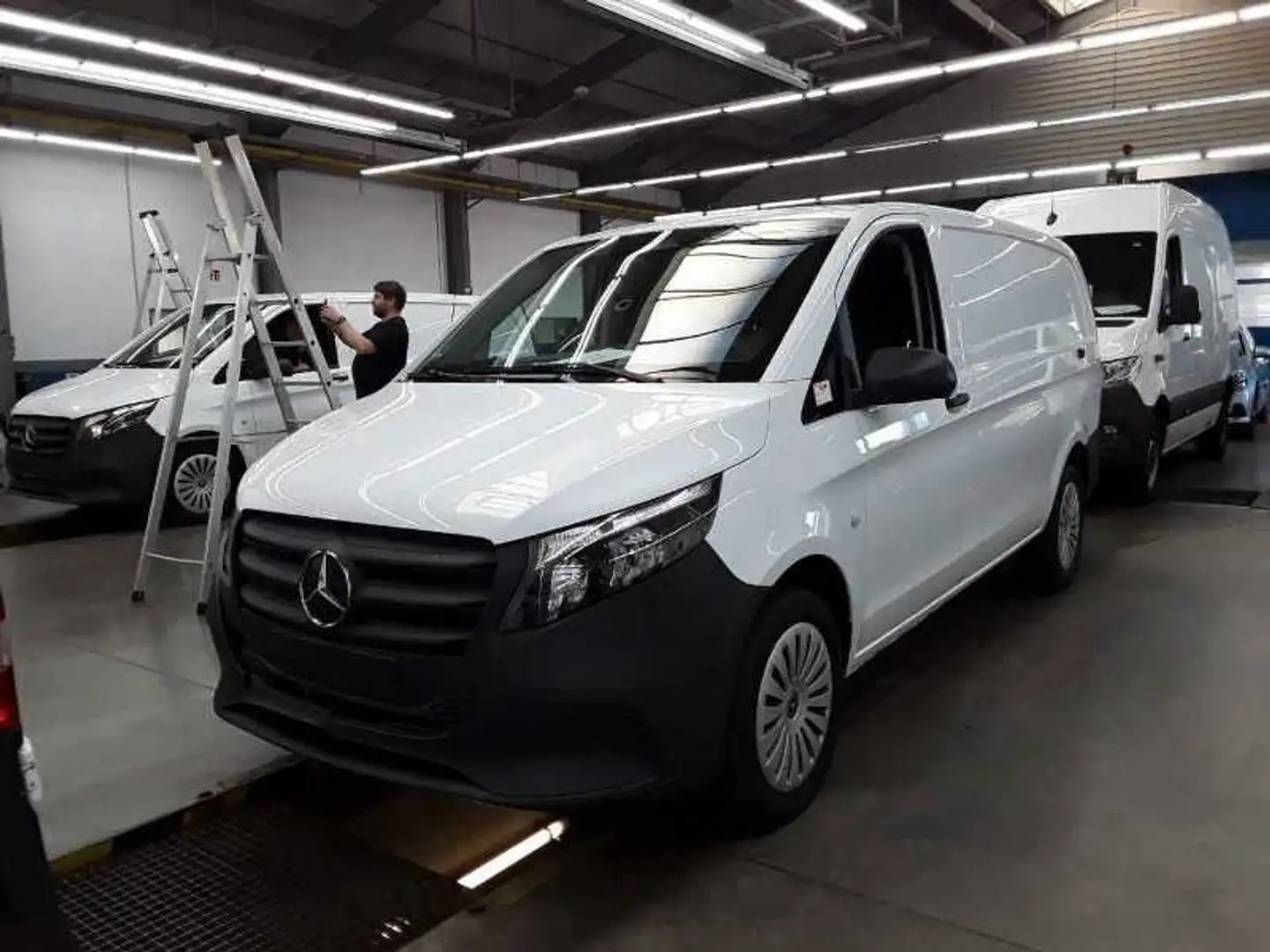 Mercedes-Benz Vito Kasten 116CDI PRO lang NAVI RKAM TEMP KLIMA Weiß - 1