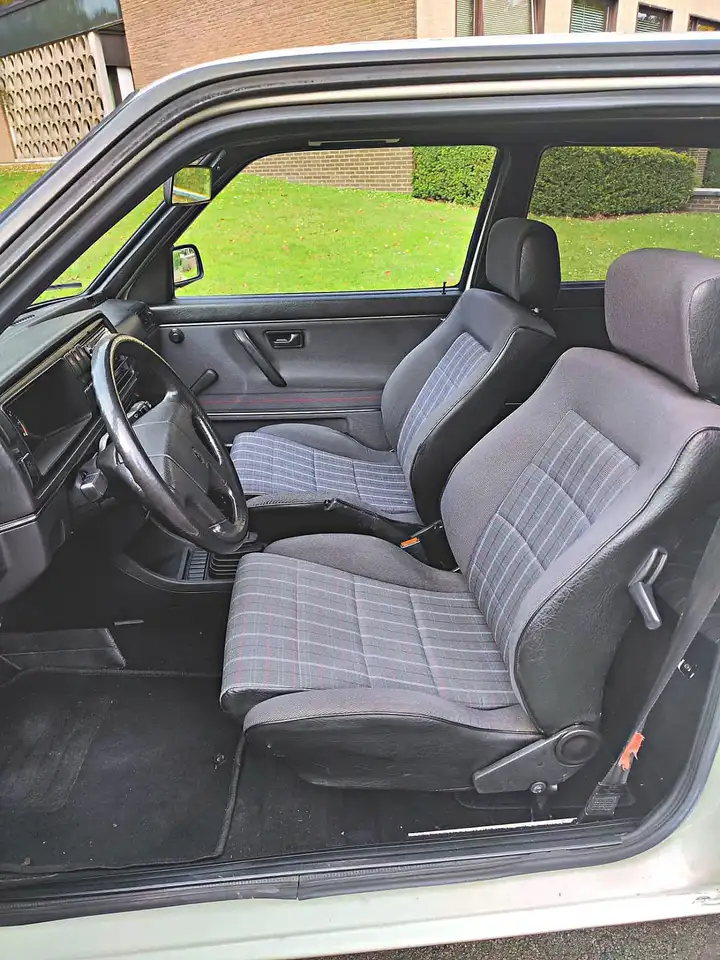 Volkswagen Golf GTI 16V, foto 3