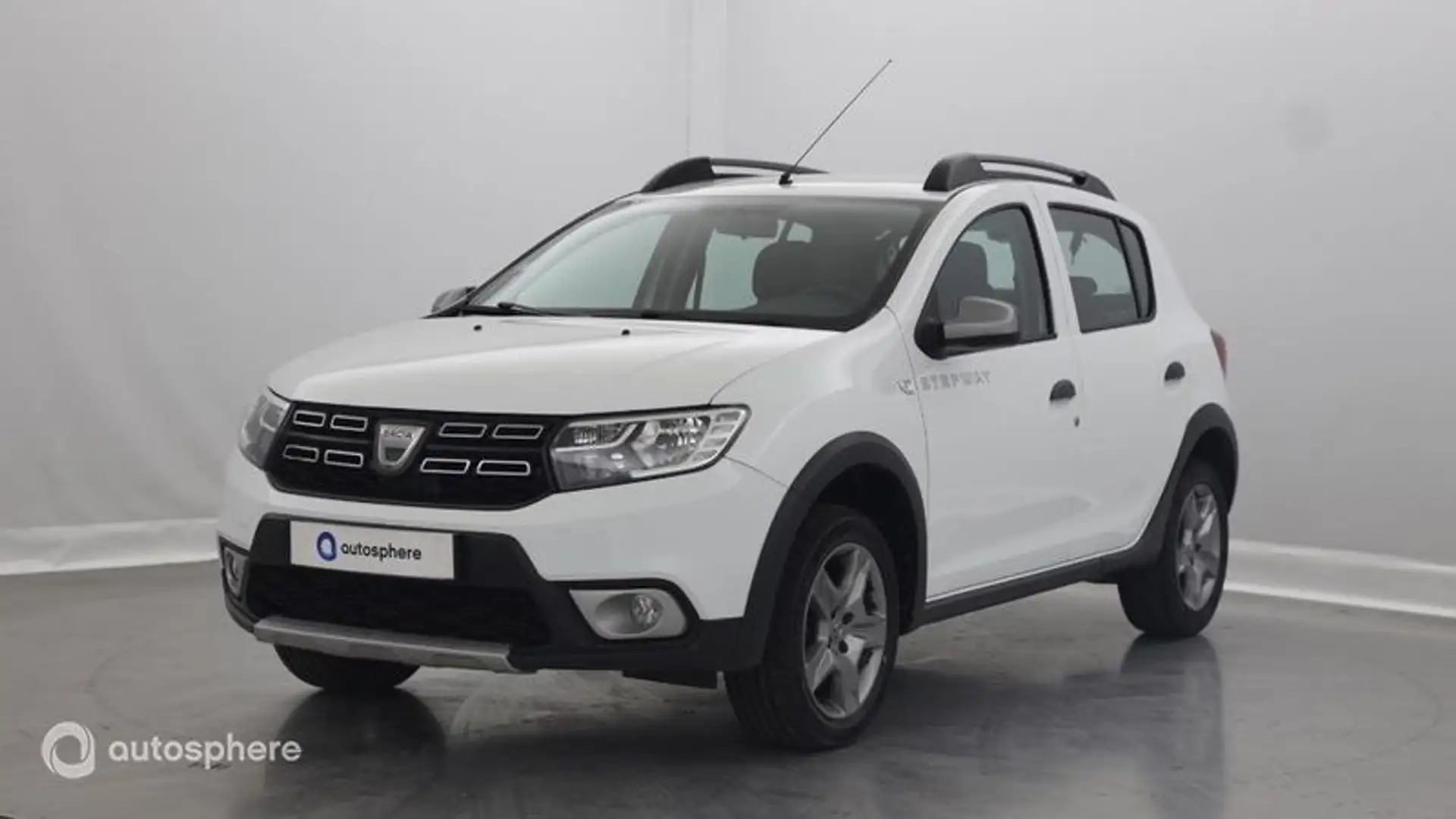Dacia Sandero 0.9 TCe 90ch Stepway -18 - 1