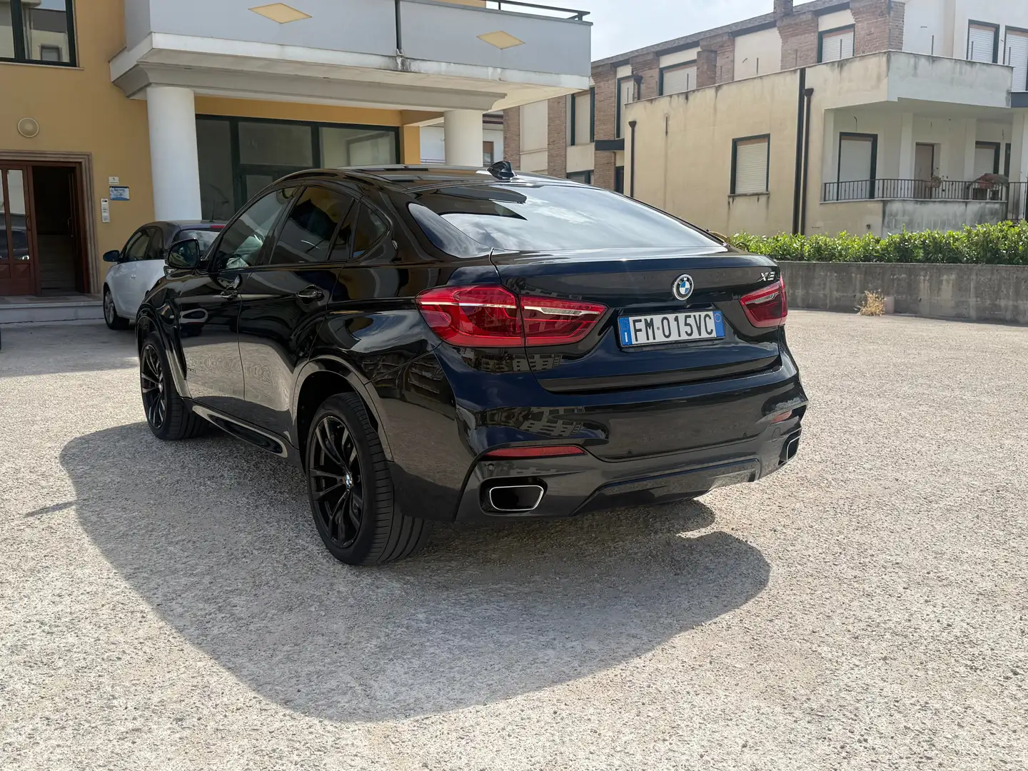 BMW X6 X6 xdrive30d Msport 249cv auto Černá - 2